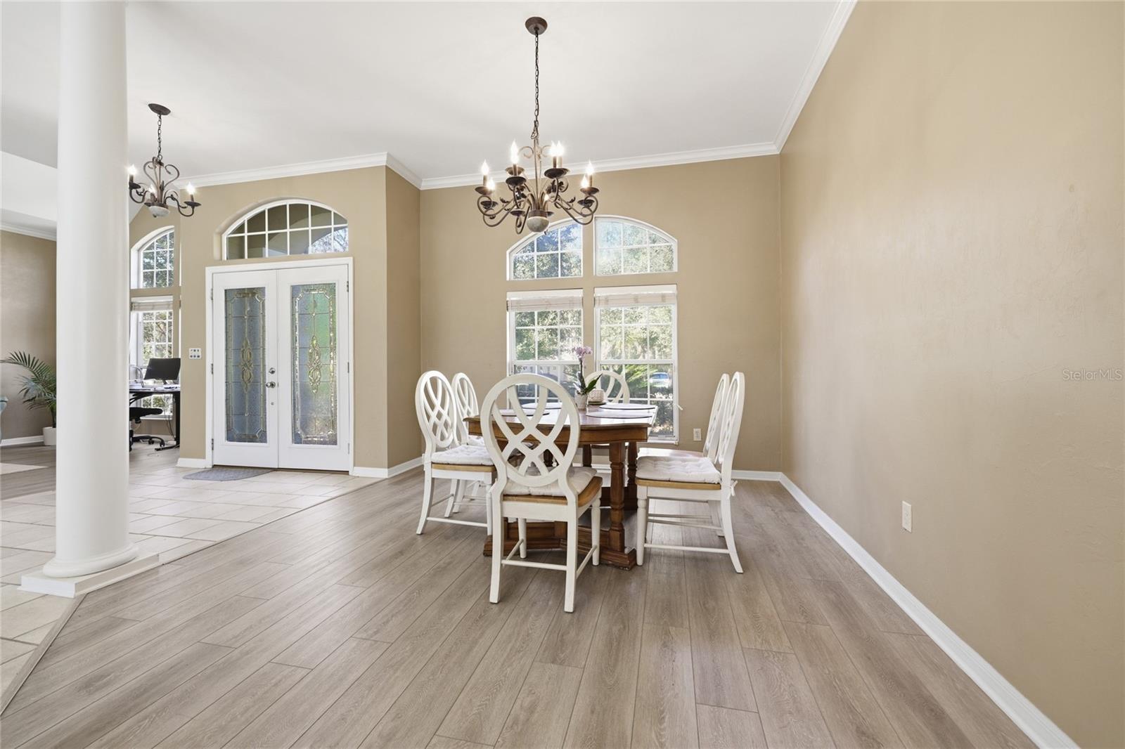 Image 11 of 57 For 9605 33rd Lane