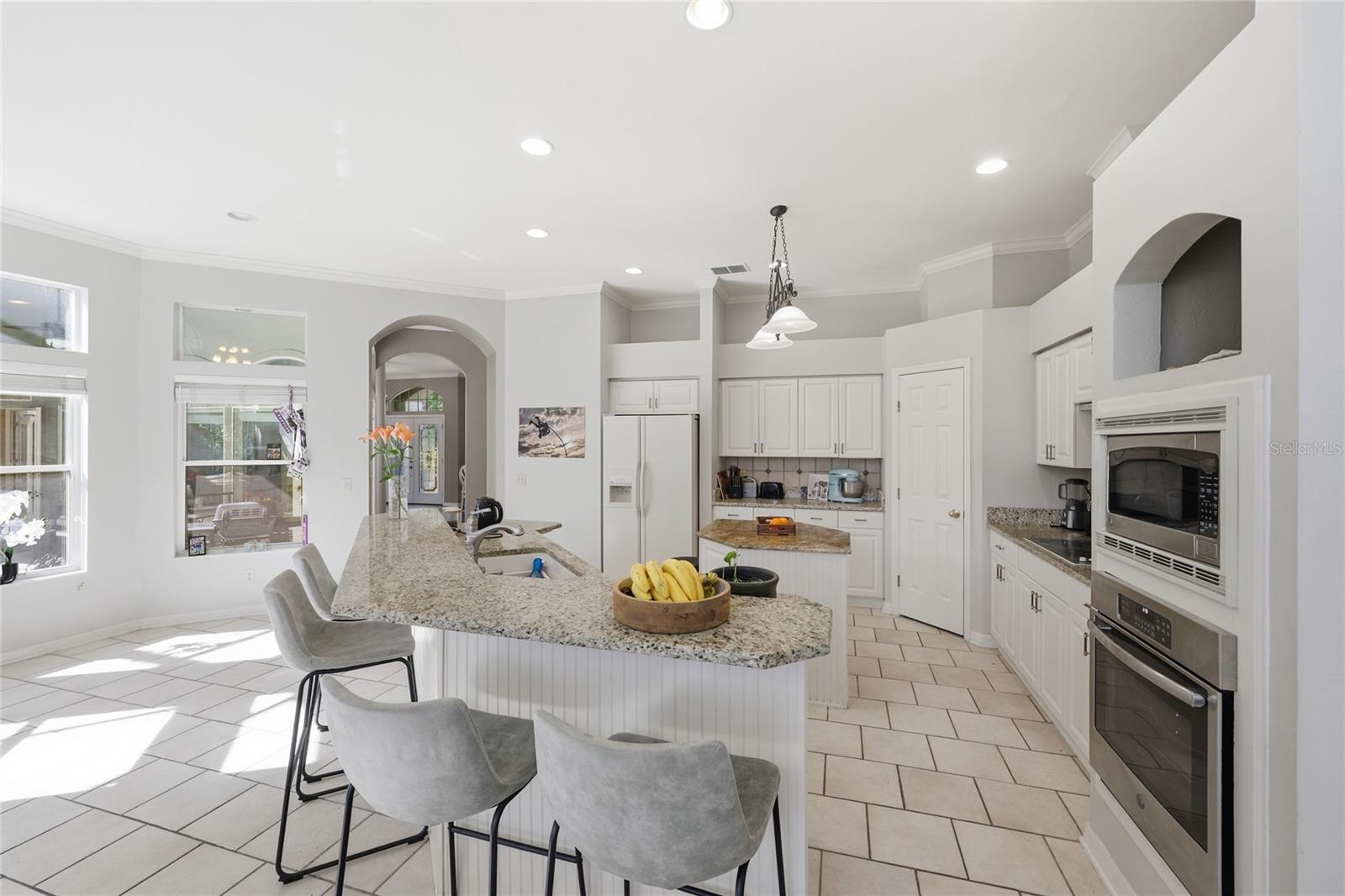 Image 20 of 57 For 9605 33rd Lane