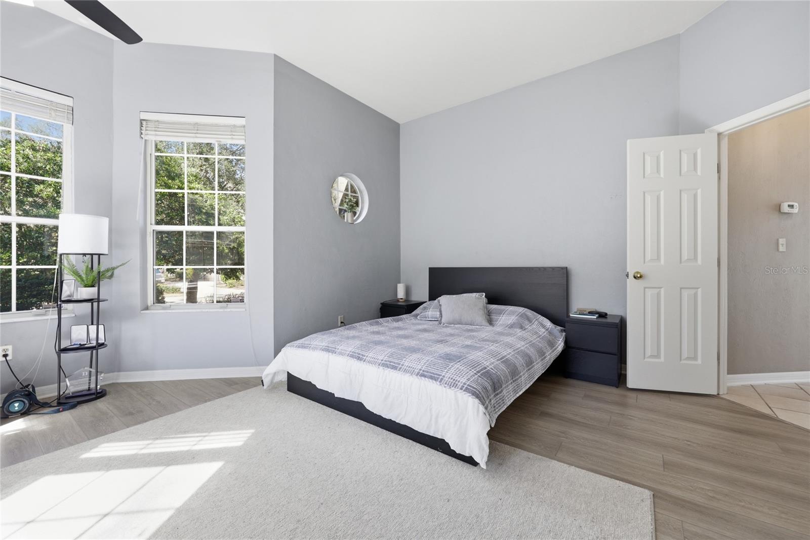 Image 29 of 57 For 9605 33rd Lane