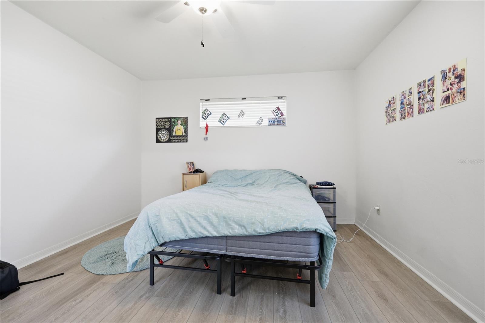 Image 35 of 57 For 9605 33rd Lane