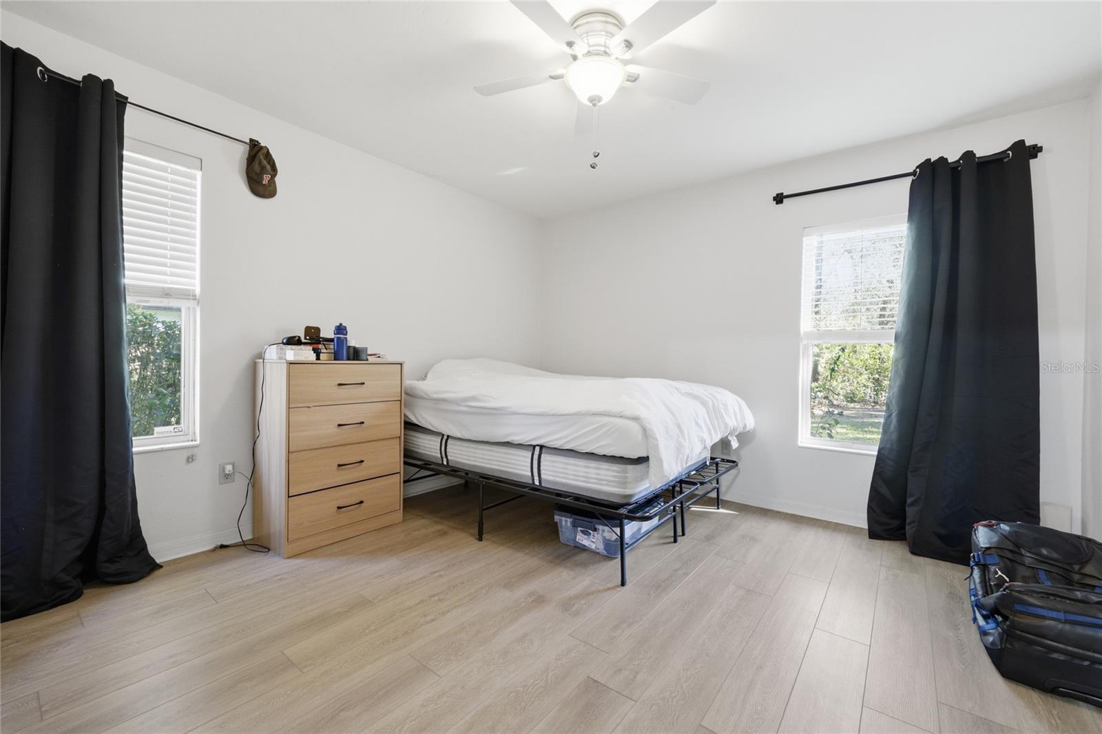 Image 39 of 57 For 9605 33rd Lane