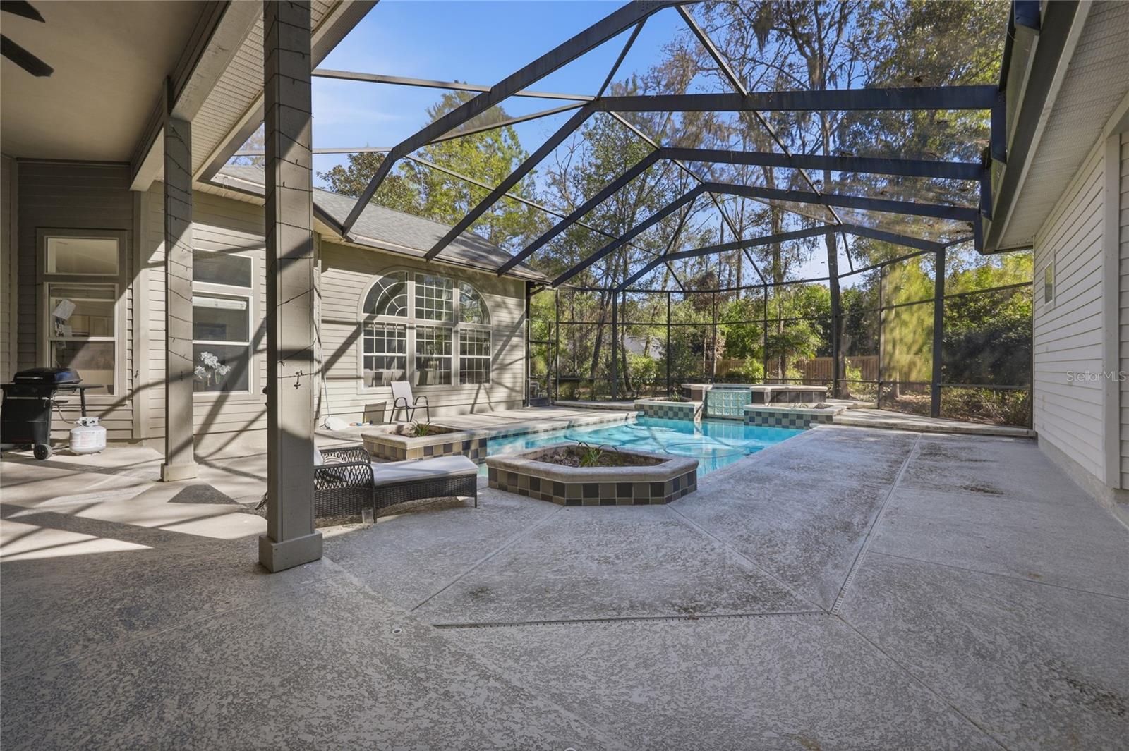 Image 44 of 57 For 9605 33rd Lane