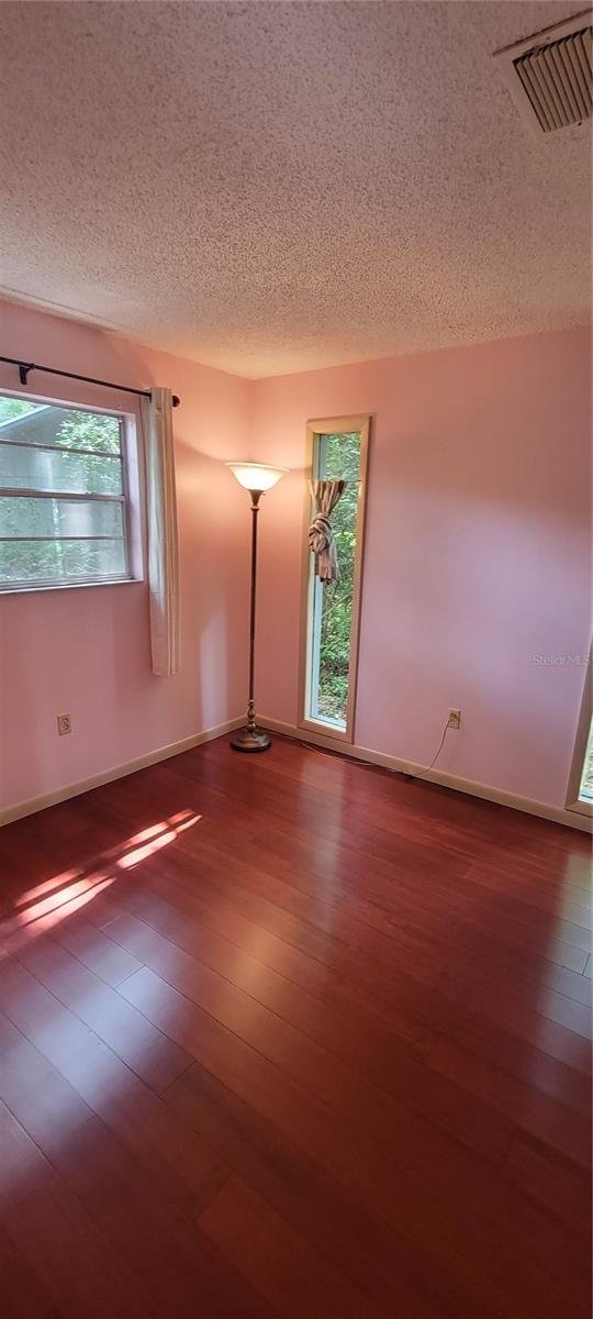 Image 14 of 31 For 4243 20th Terrace