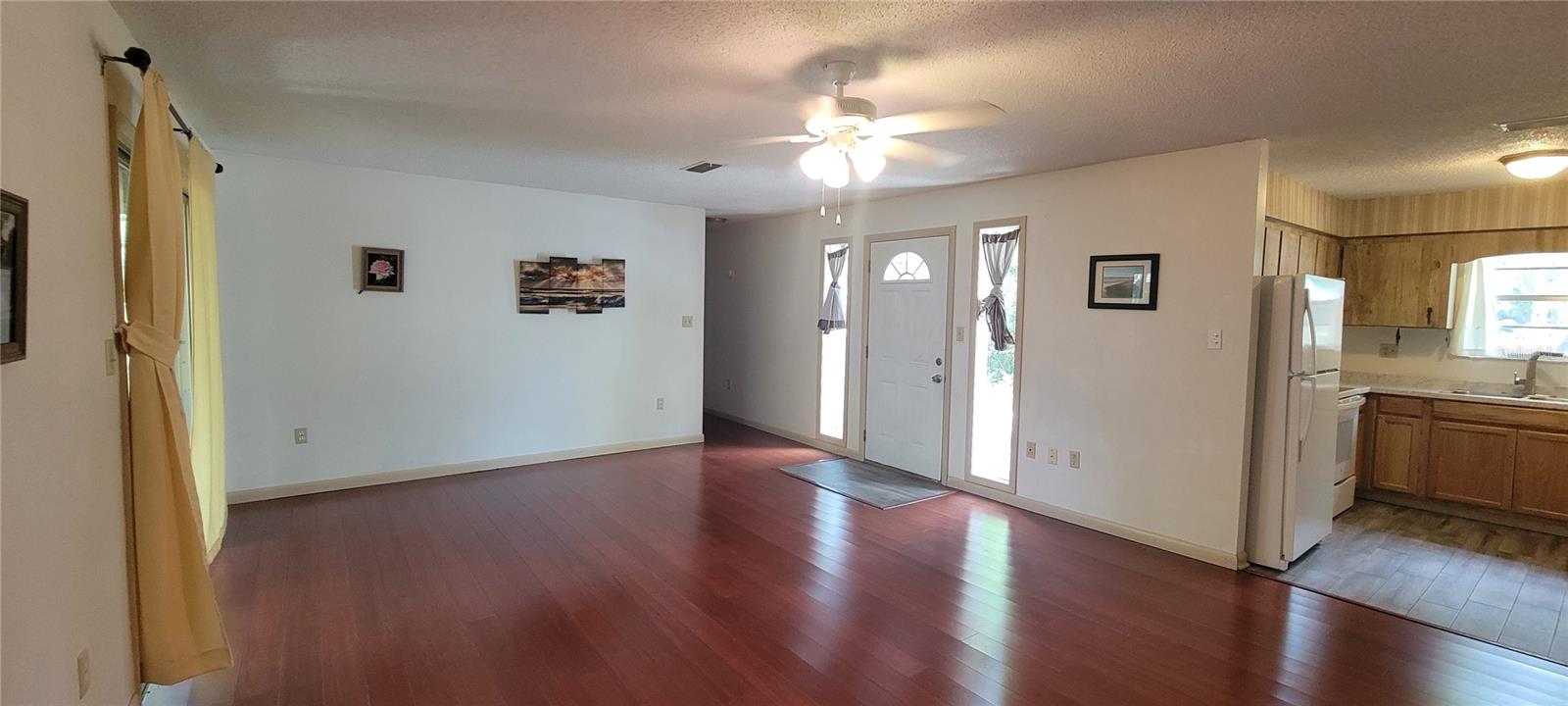 Image 7 of 31 For 4243 20th Terrace