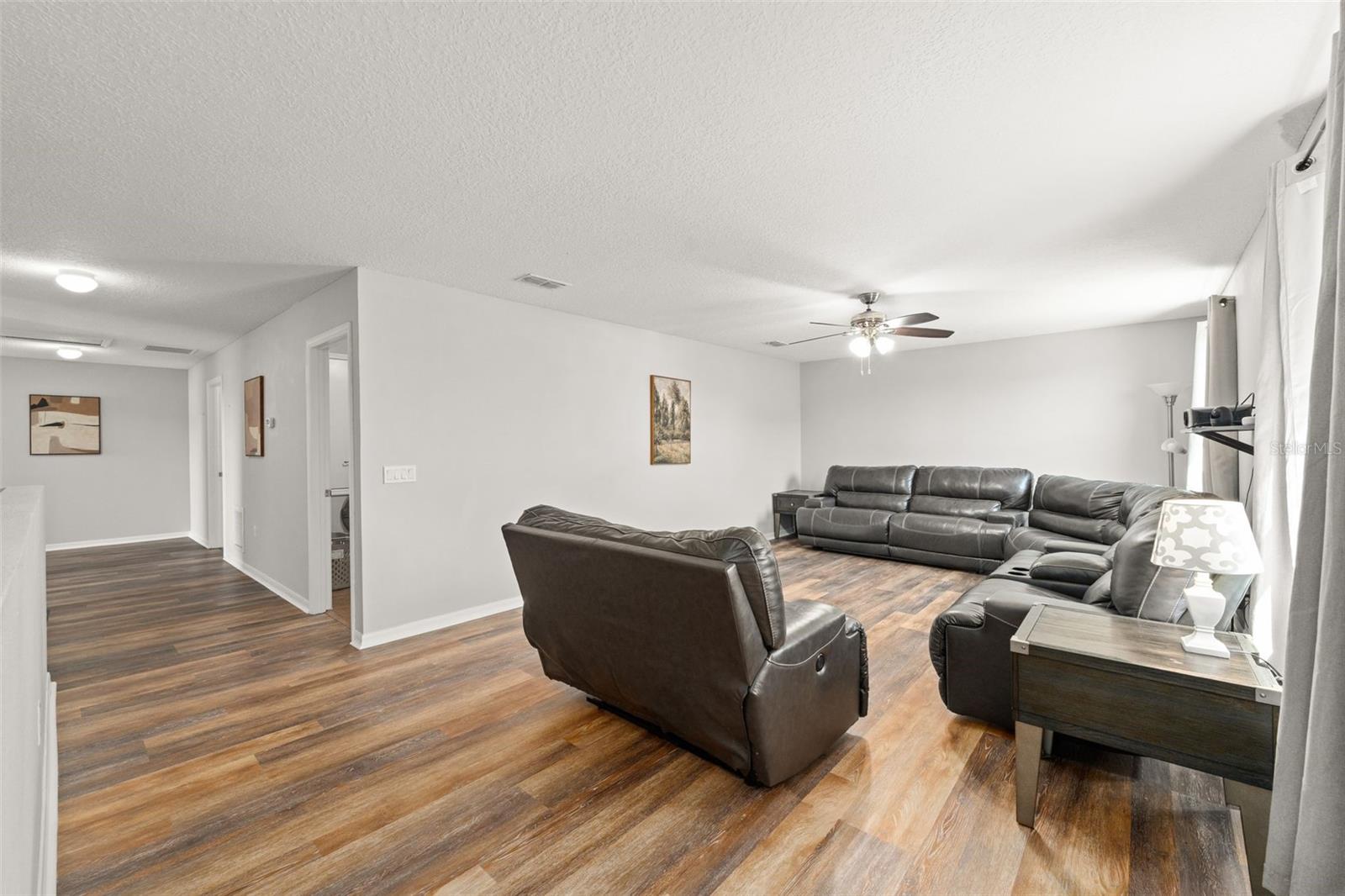 Image 22 of 52 For 1049 233rd Drive