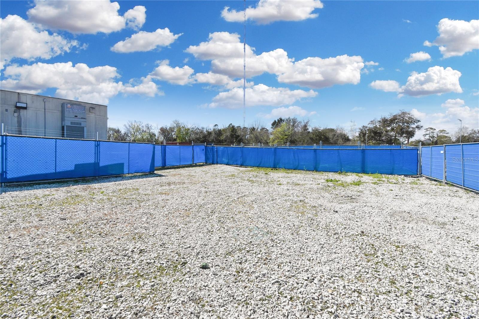 Image 11 of 15 For 140 Stockton Street 27 Yards