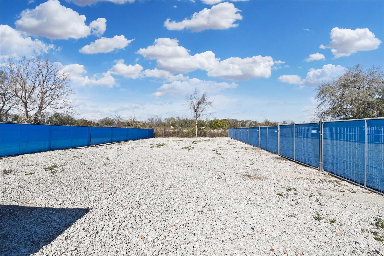 Image 13 of 15 For 140 Stockton Street 27 Yards