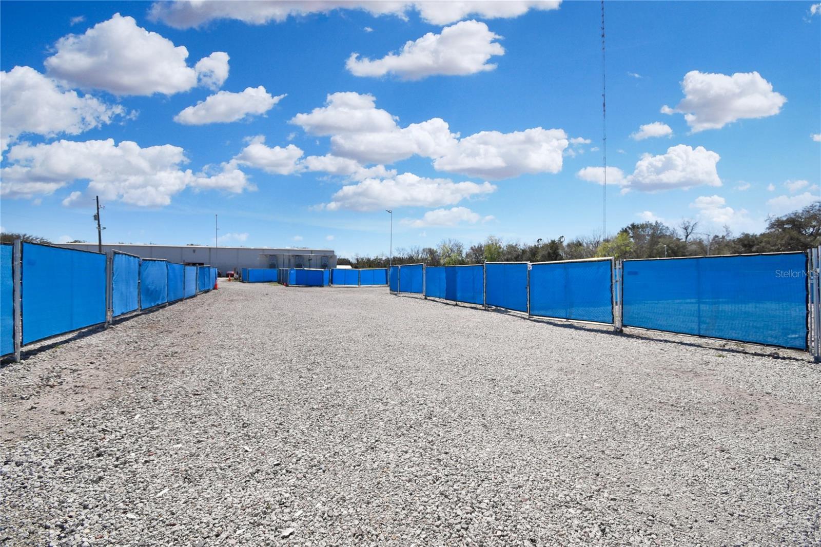 Image 4 of 15 For 140 Stockton Street 27 Yards