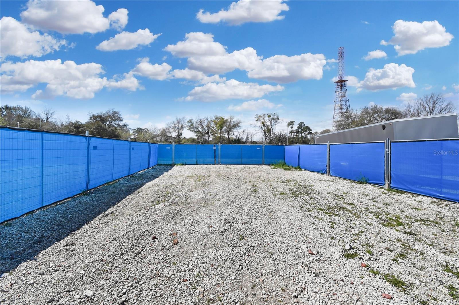 Image 7 of 15 For 140 Stockton Street 27 Yards