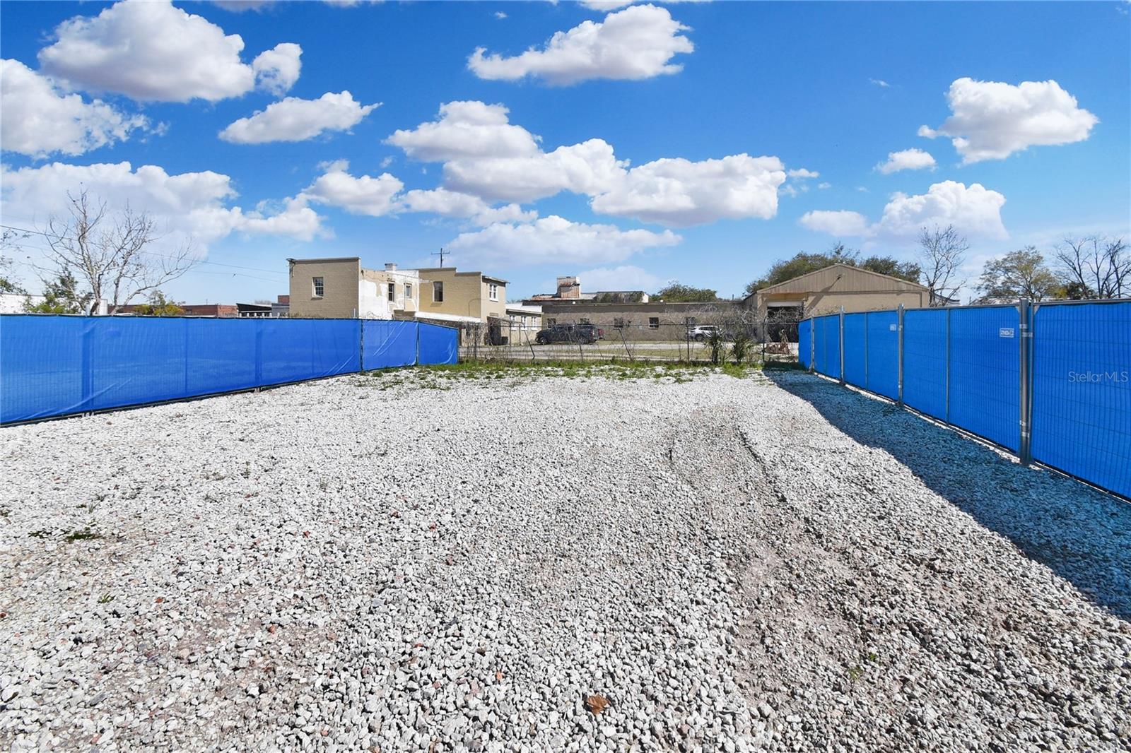 Image 8 of 15 For 140 Stockton Street 27 Yards