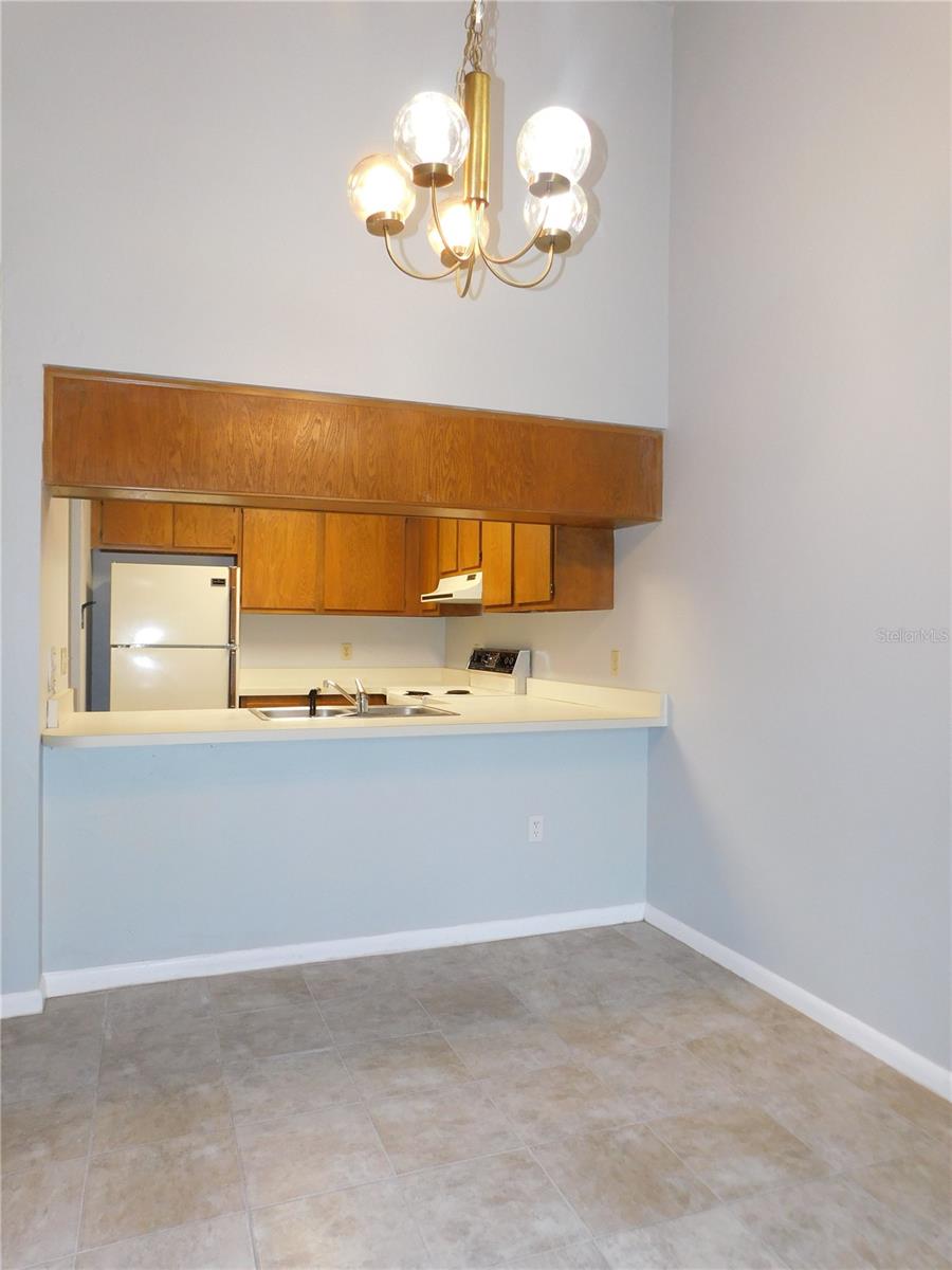 Image 6 of 19 For 4385 20th Lane