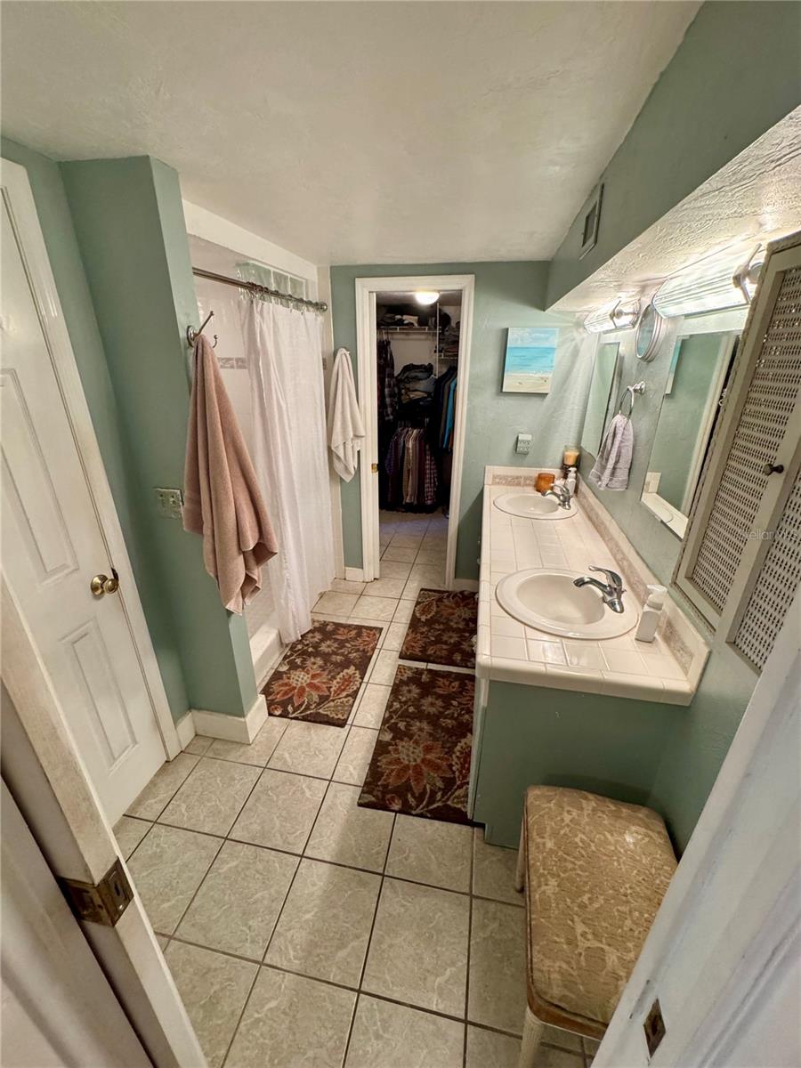 Image 15 of 94 For 11816 County Road 234