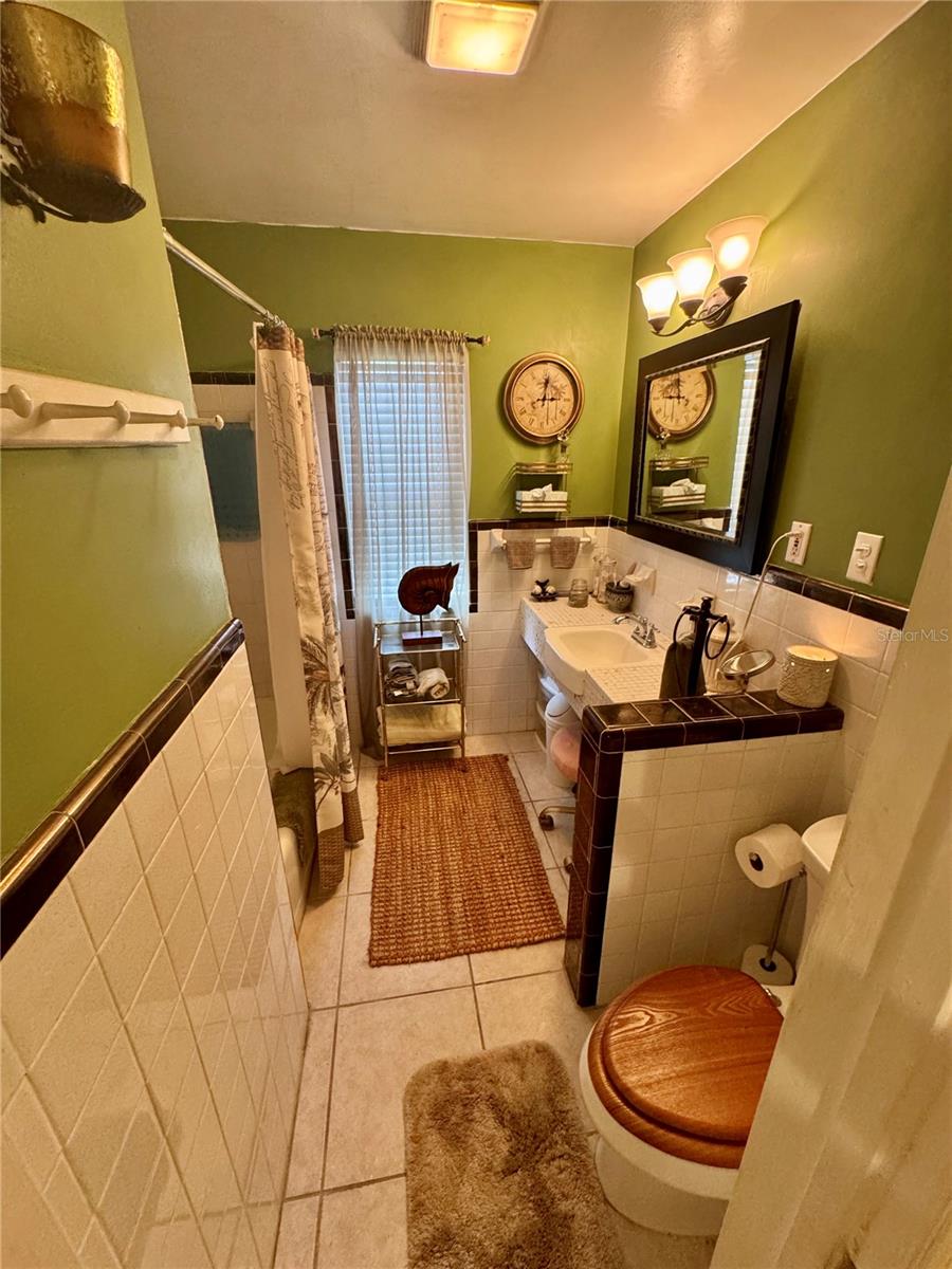 Image 20 of 94 For 11816 County Road 234