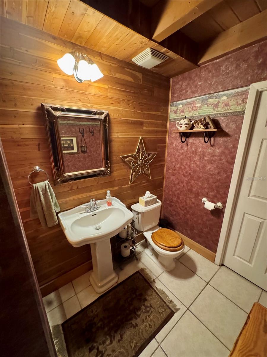 Image 61 of 94 For 11816 County Road 234