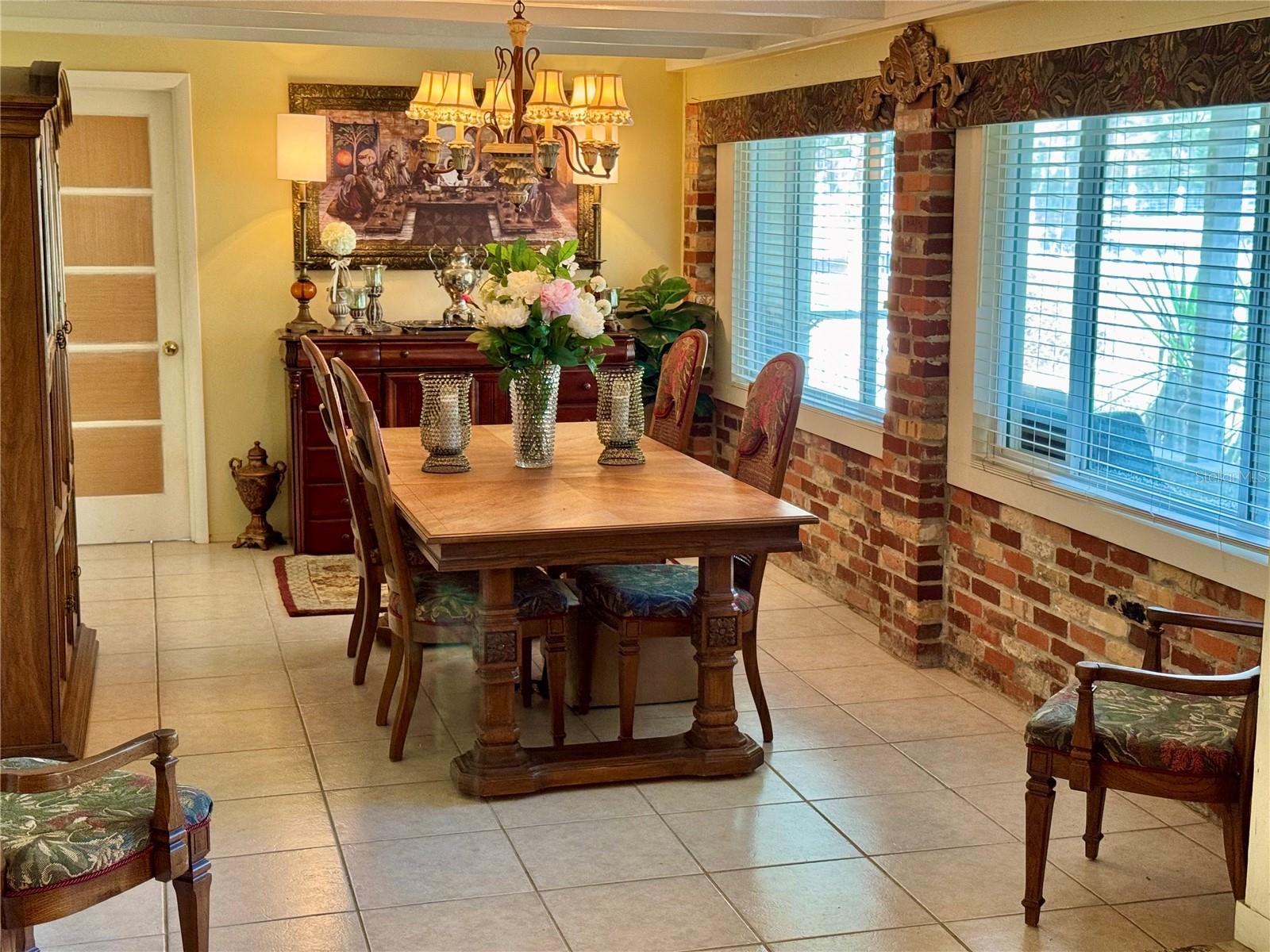 Image 9 of 94 For 11816 County Road 234