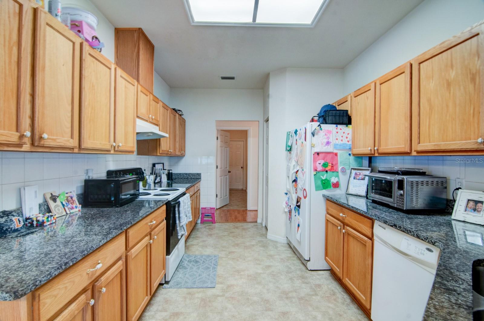 Image 15 of 30 For 7852 84th Way