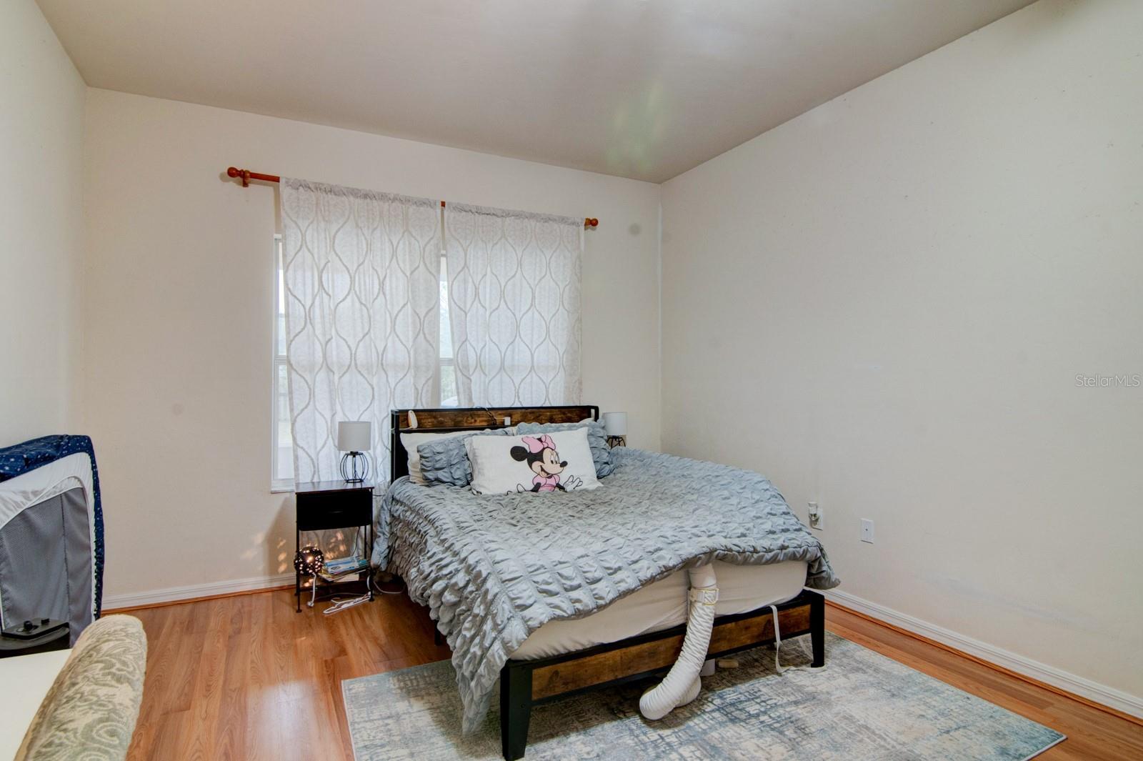 Image 20 of 30 For 7852 84th Way