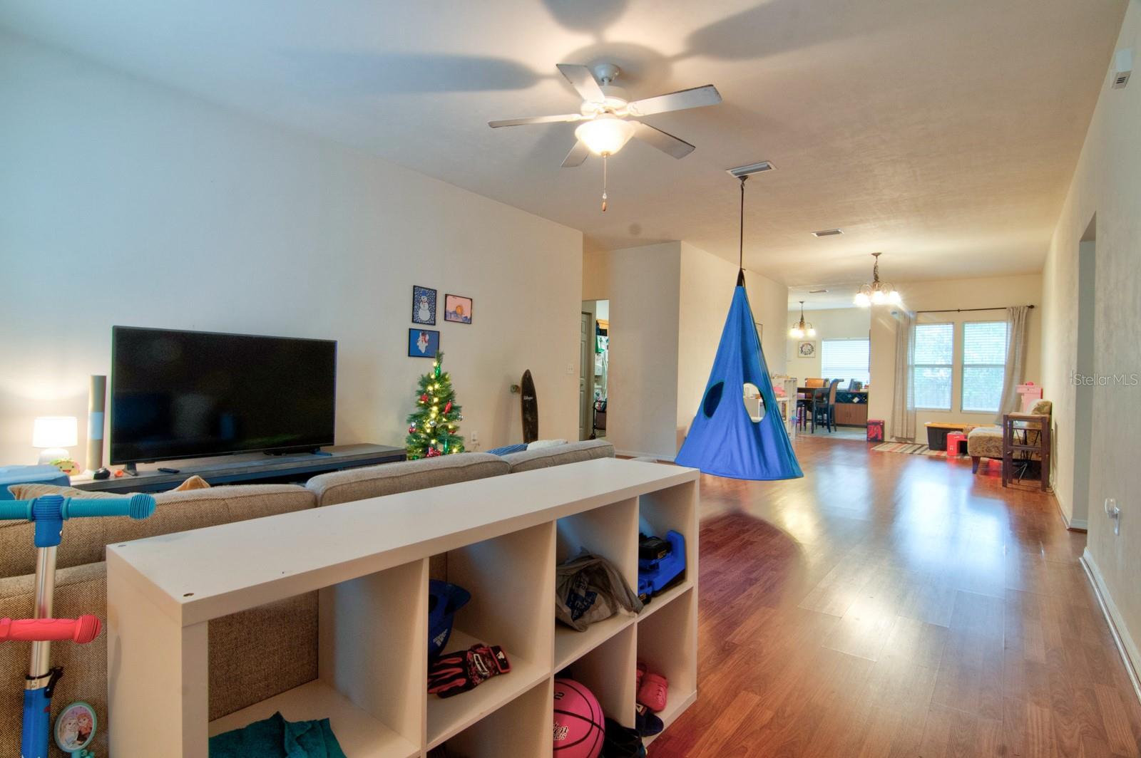 Image 7 of 30 For 7852 84th Way