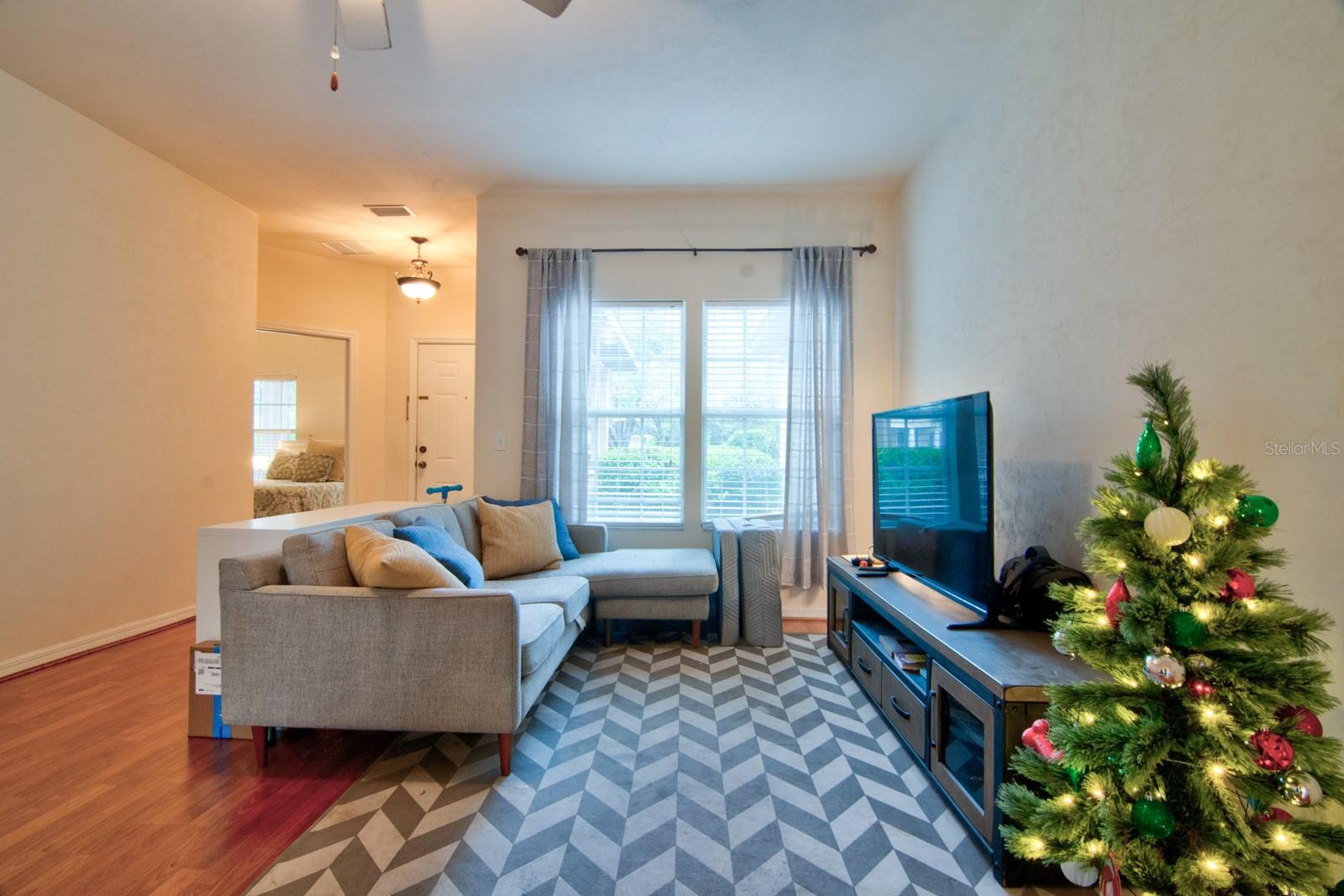 Image 9 of 30 For 7852 84th Way