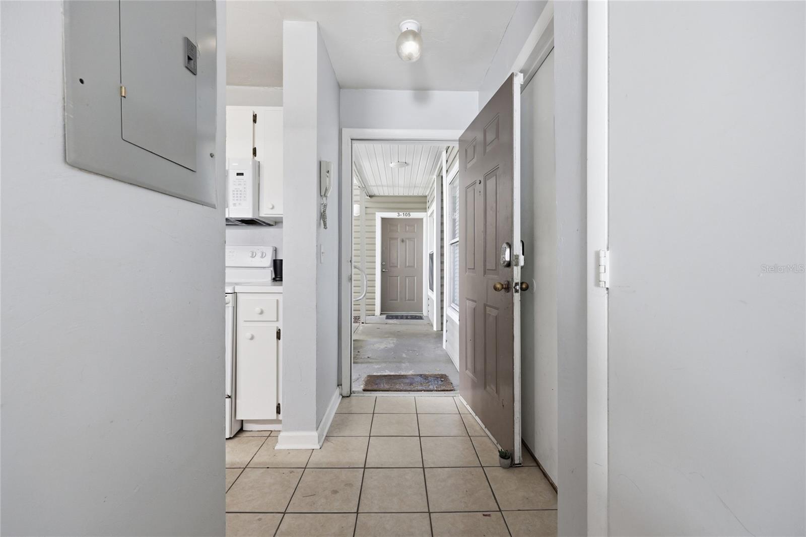 Image 3 of 20 For 4000 Sw 23rd Unit 3108