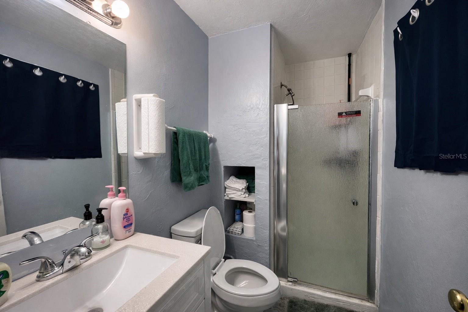 Image 17 of 28 For 4133 48th Place