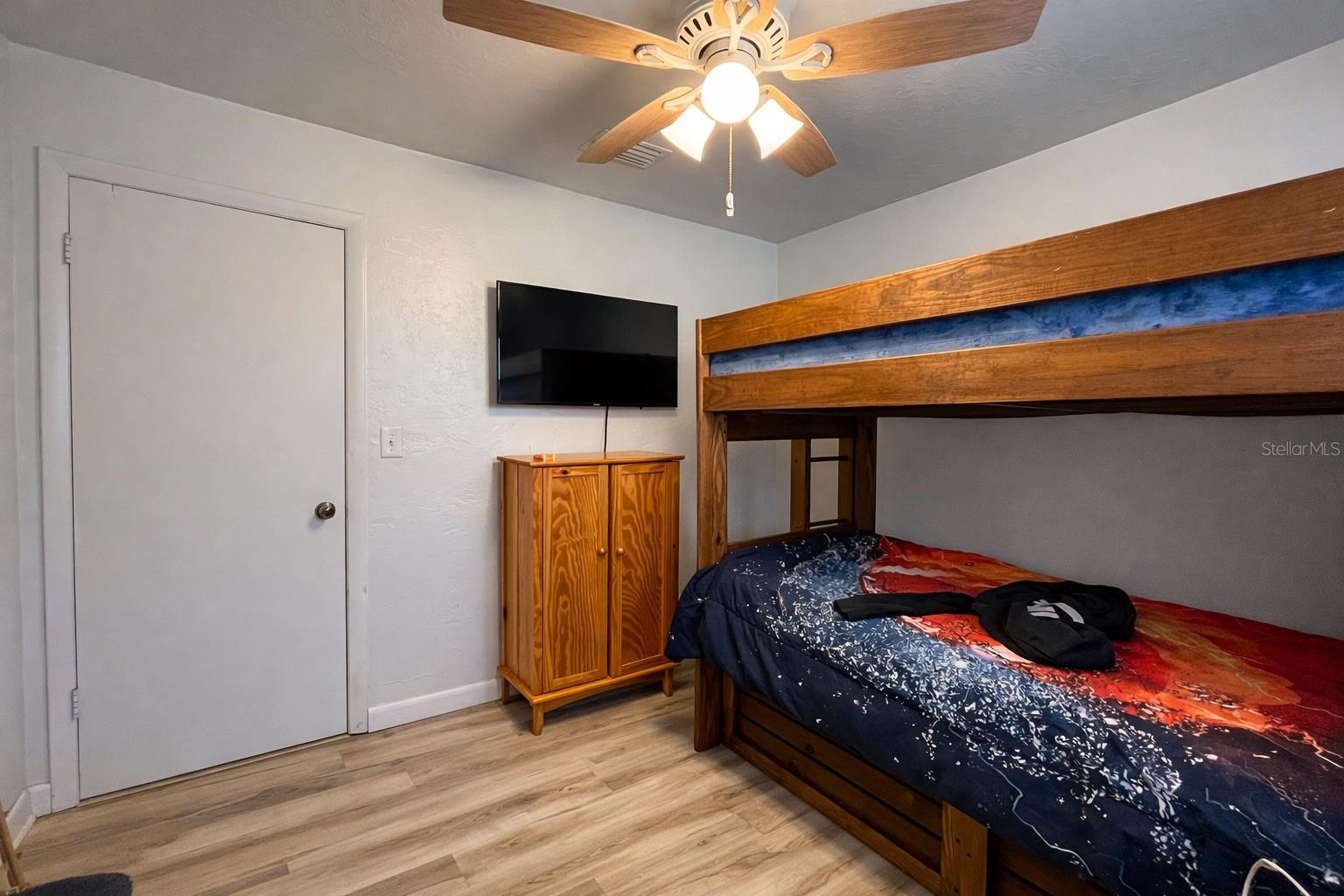 Image 9 of 28 For 4133 48th Place