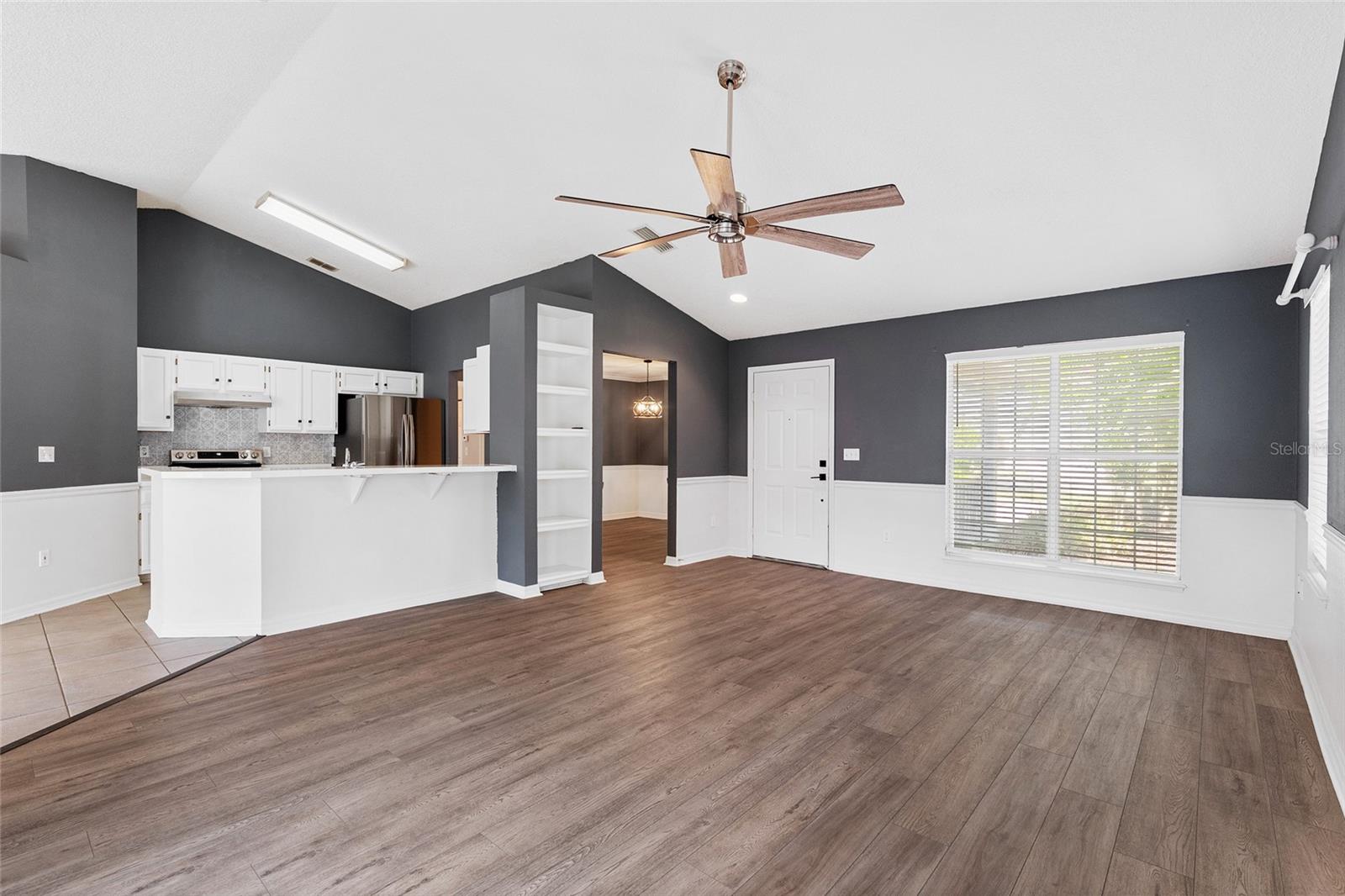 Image 14 of 58 For 6621 81st Street