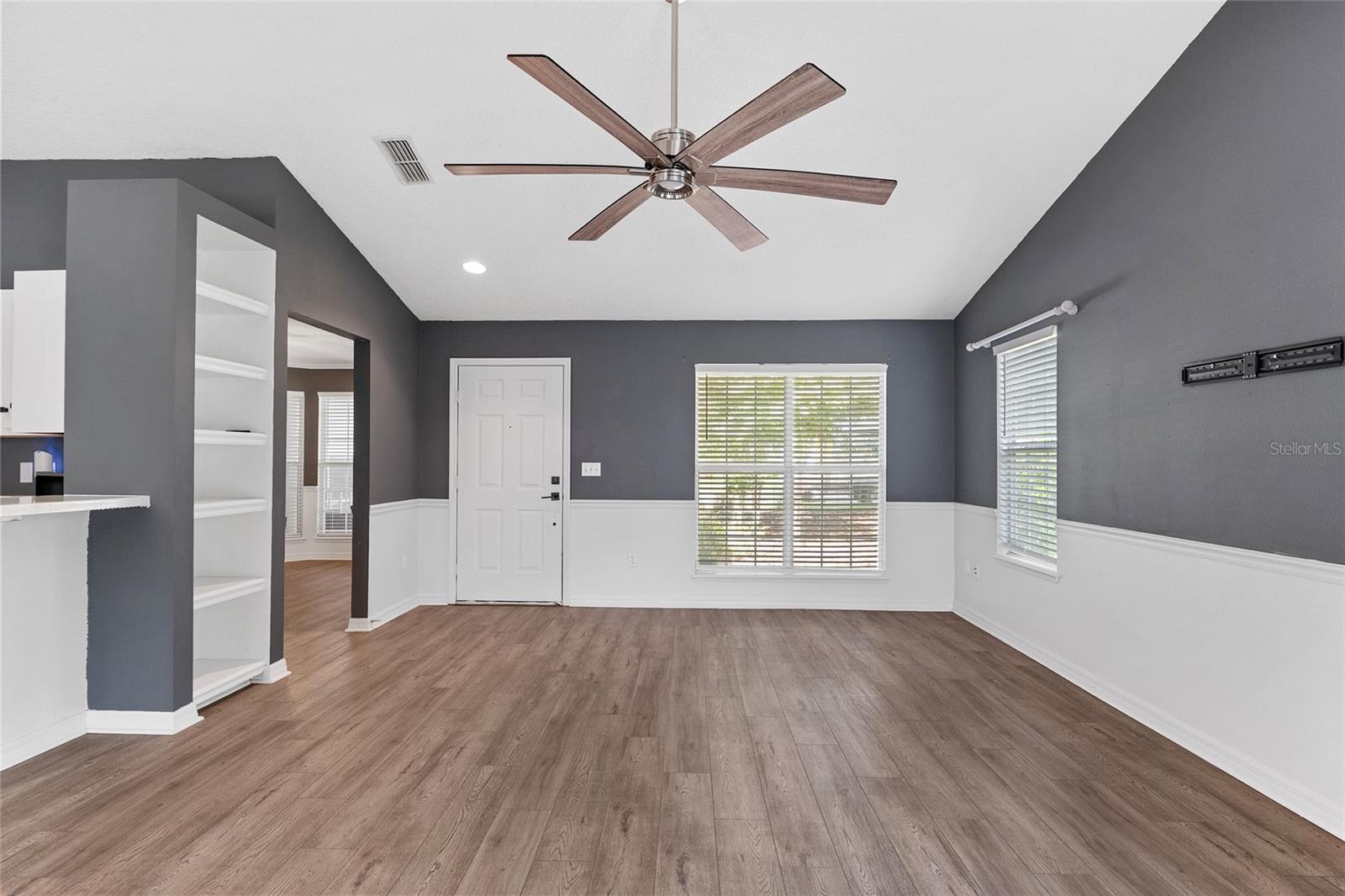 Image 15 of 58 For 6621 81st Street