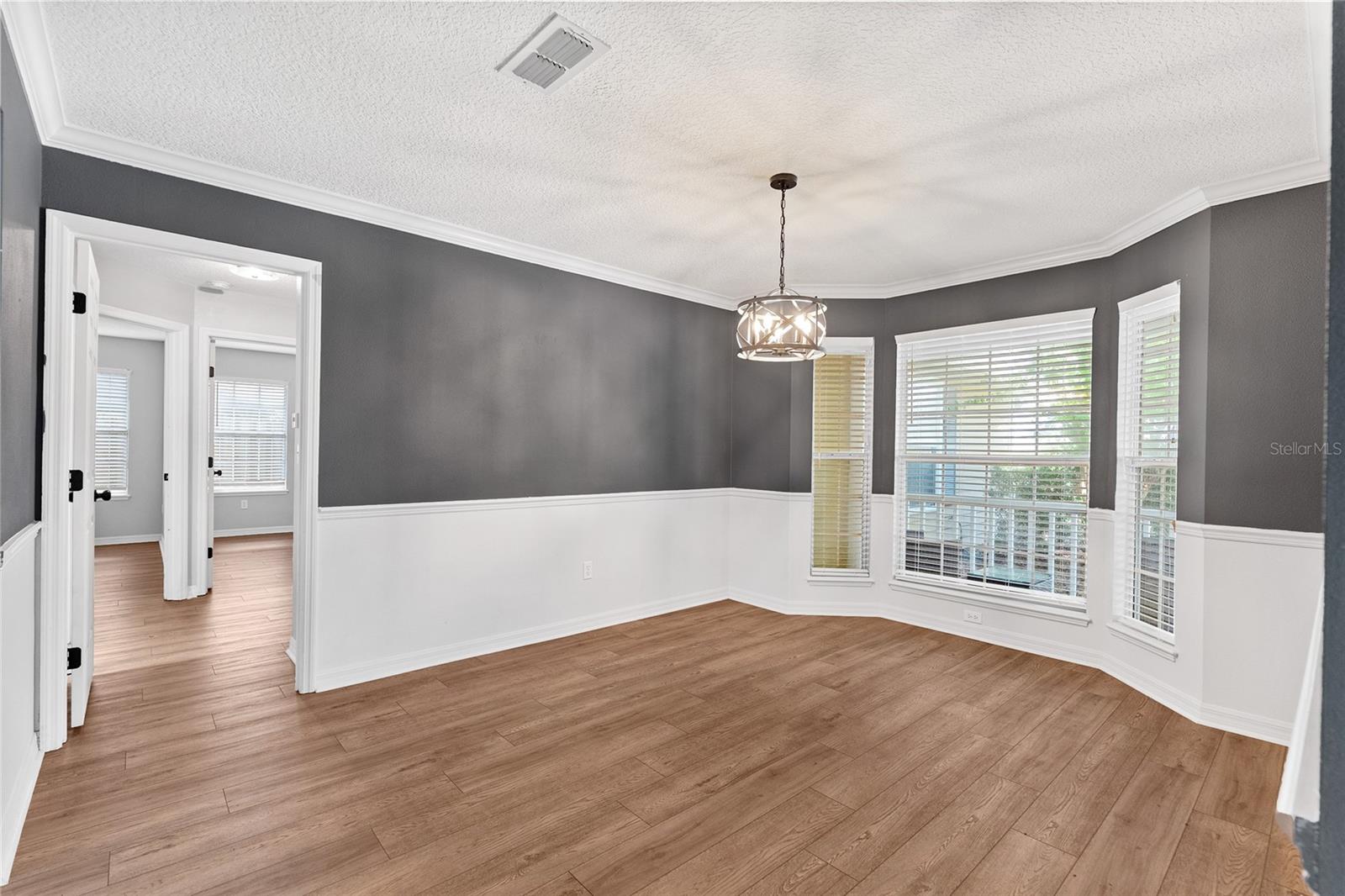 Image 28 of 58 For 6621 81st Street