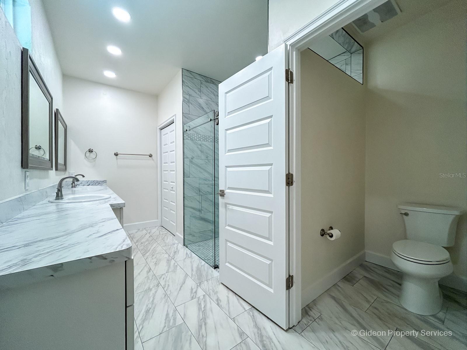 Image 18 of 36 For 4460 19th Street