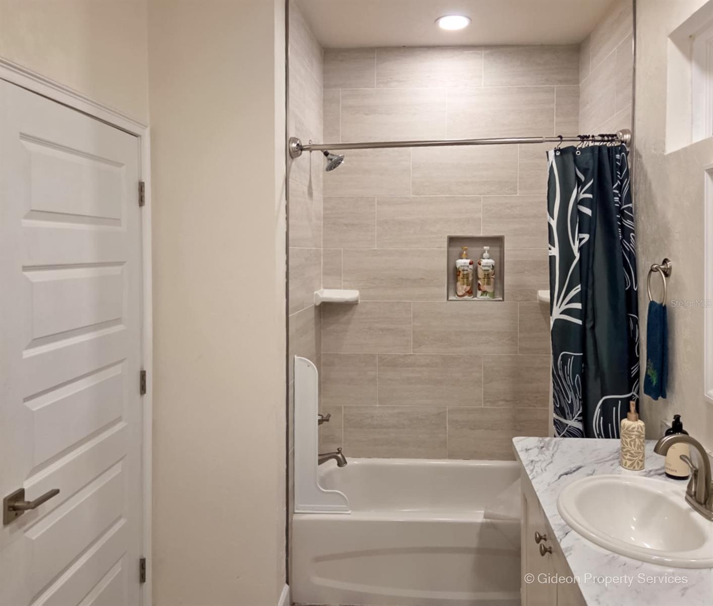 Image 25 of 36 For 4460 19th Street