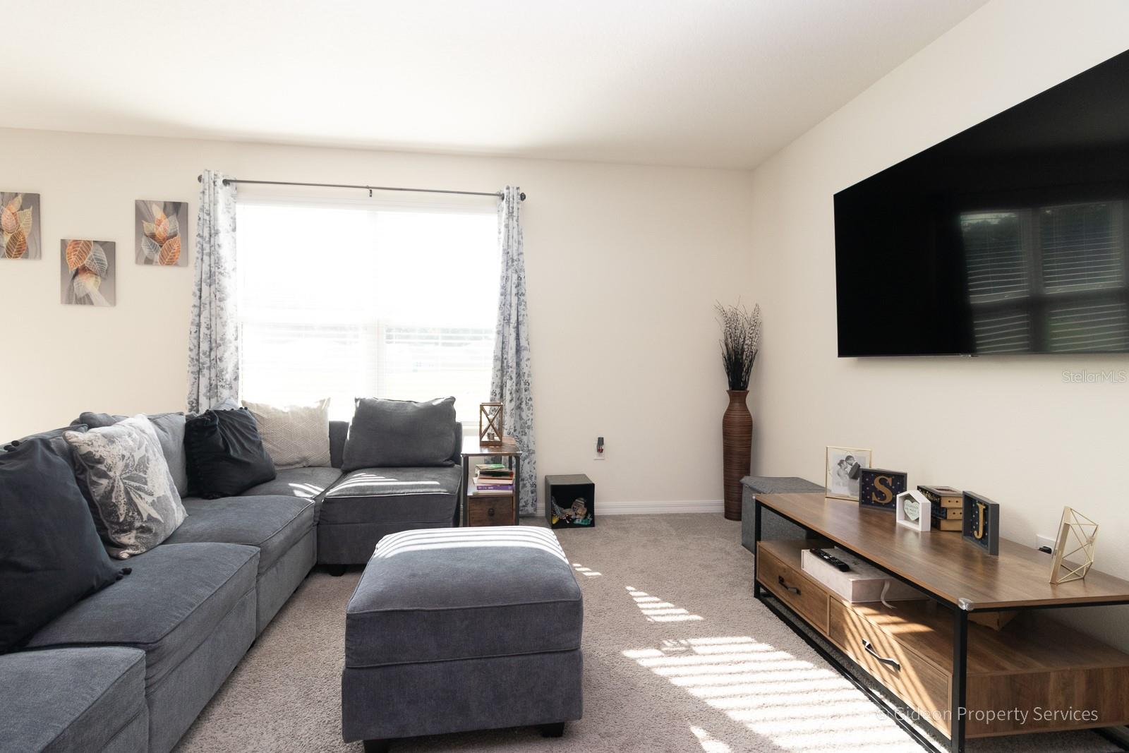 Image 10 of 36 For 16372 190th Street