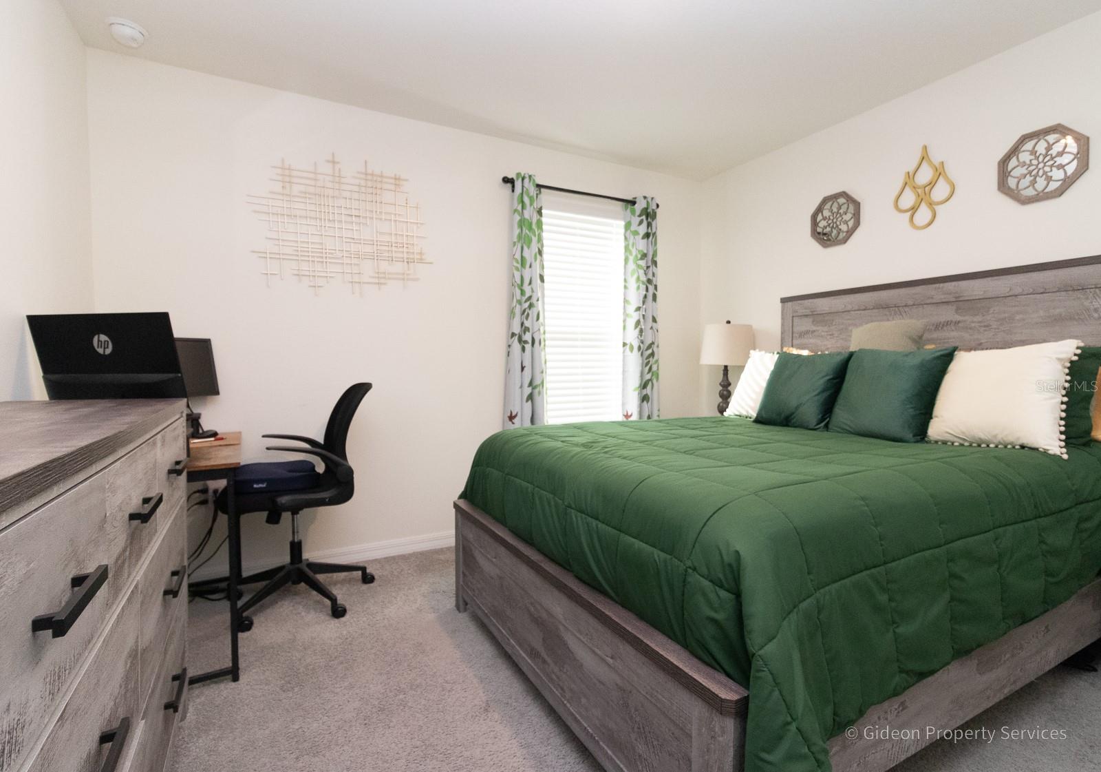 Image 11 of 36 For 16372 190th Street