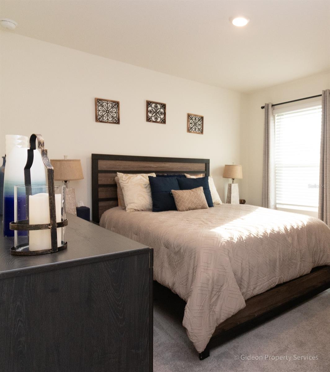 Image 26 of 36 For 16372 190th Street