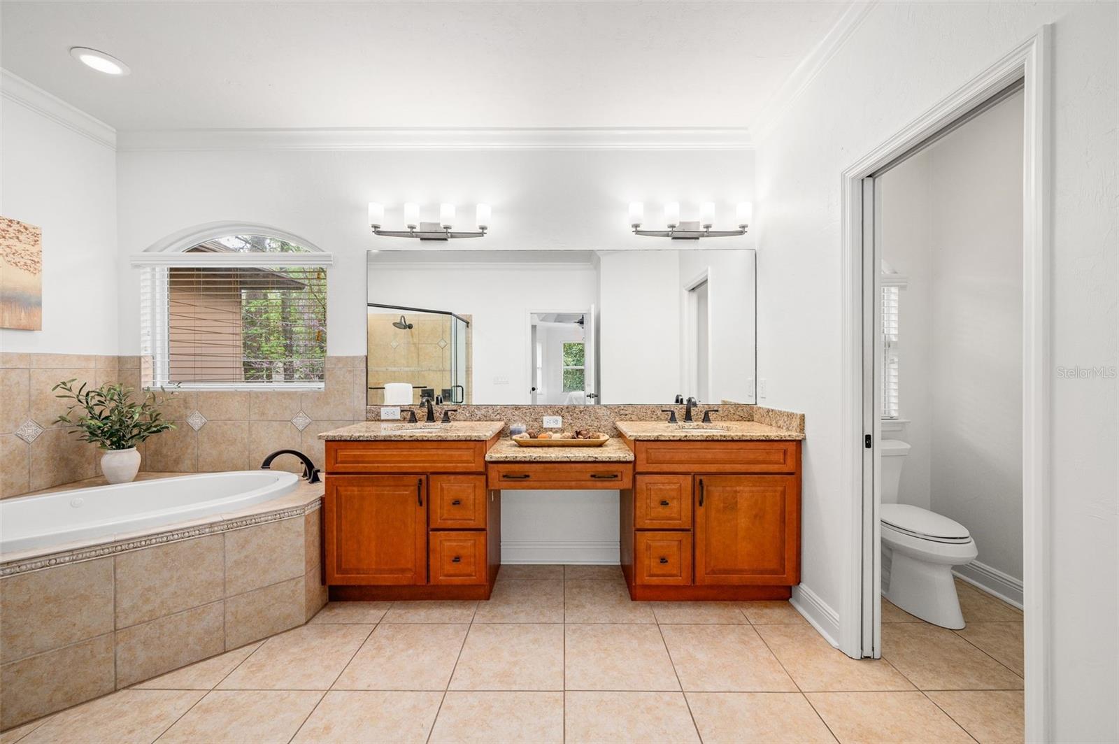 Image 30 of 53 For 2163 37th Court