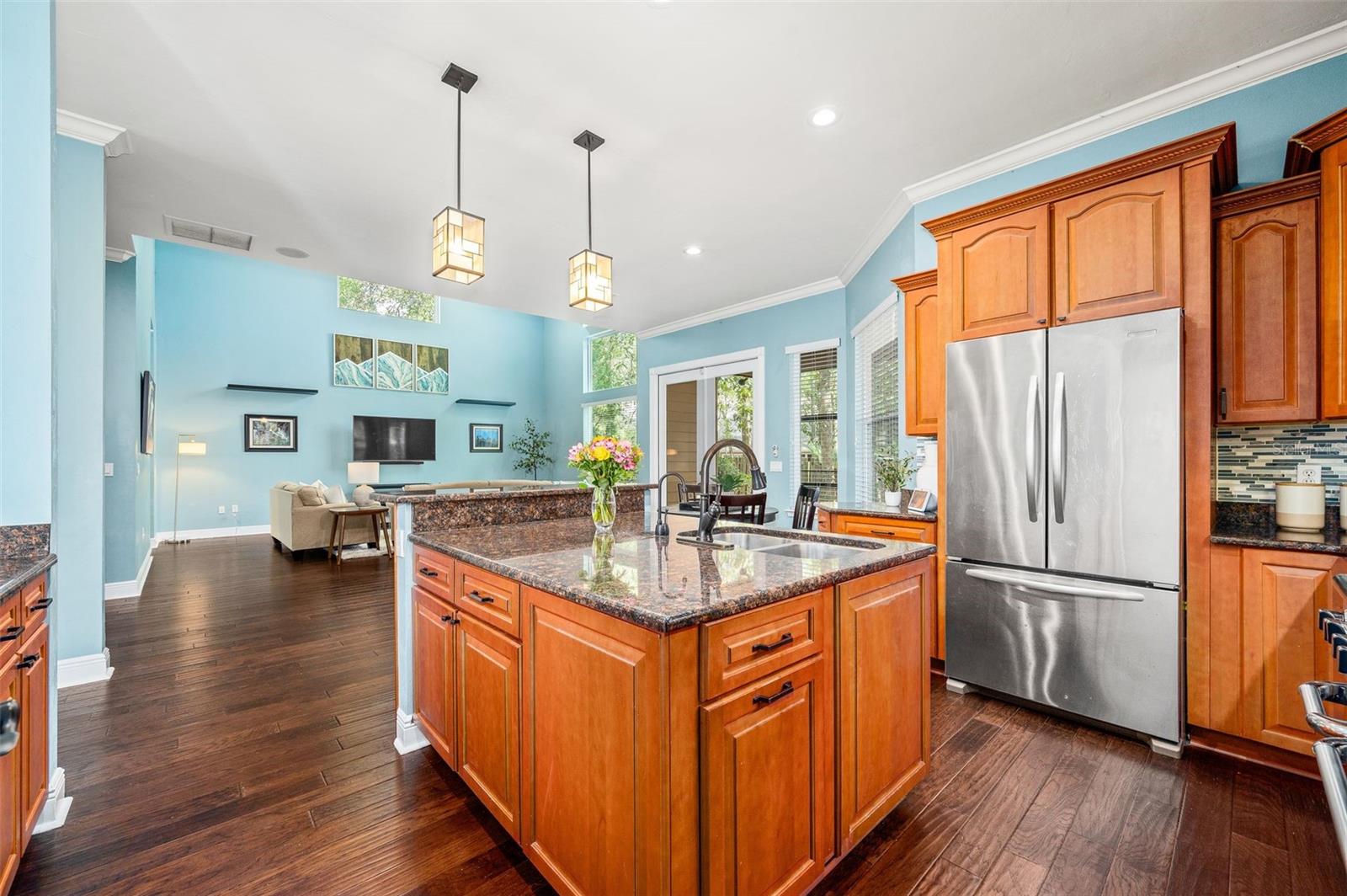 Image 6 of 53 For 2163 37th Court