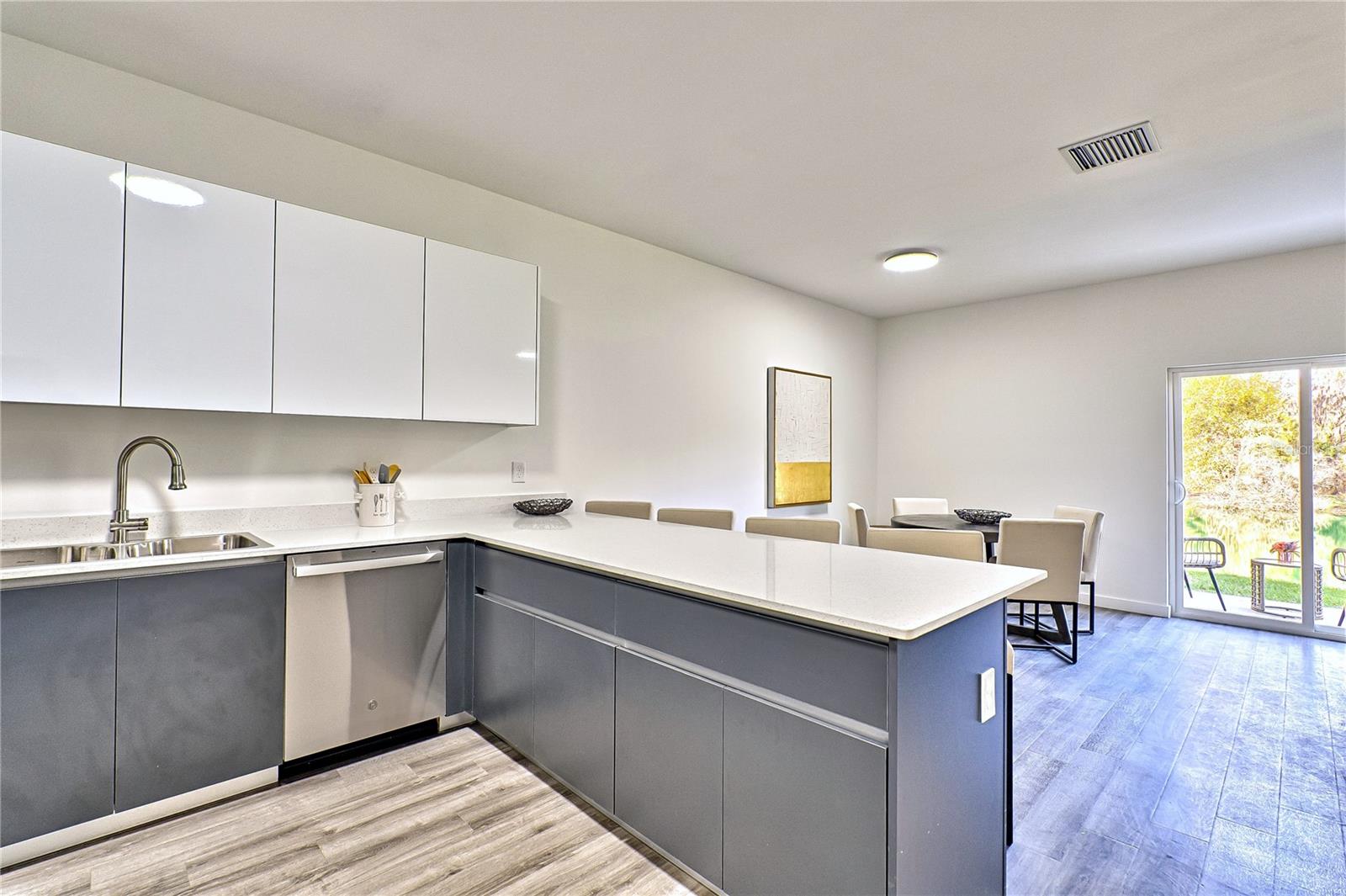 Image 4 of 28 For 1593 29th Road 5