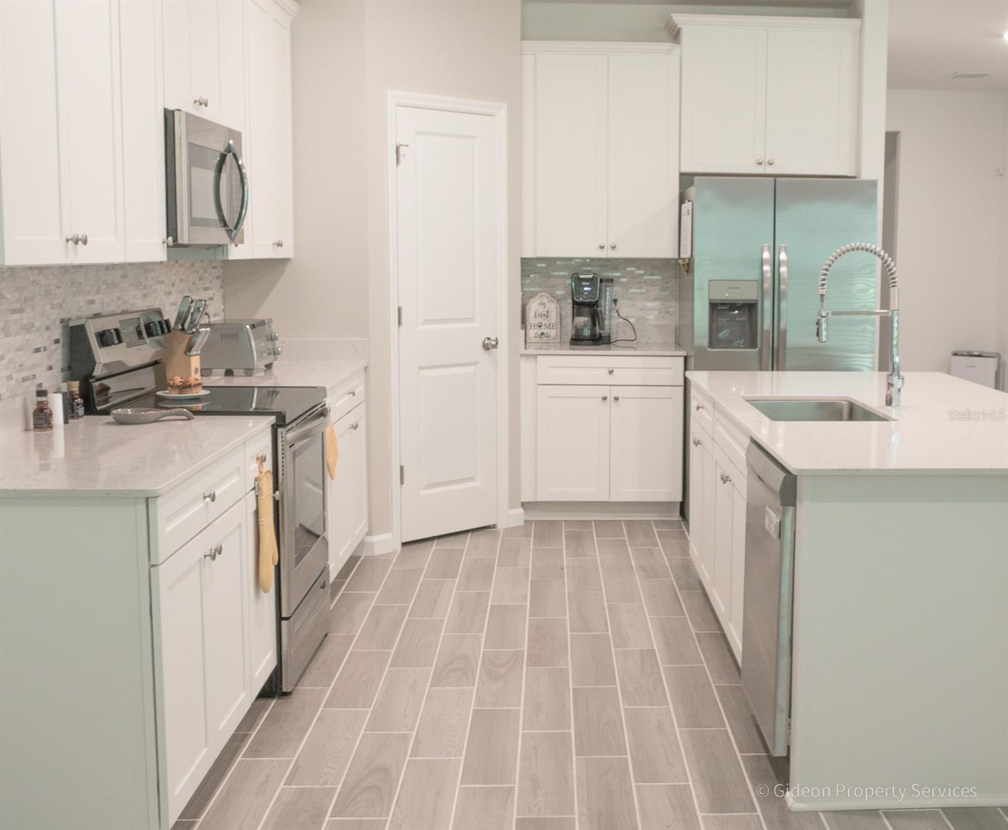 Image 5 of 26 For 2258 89th Way