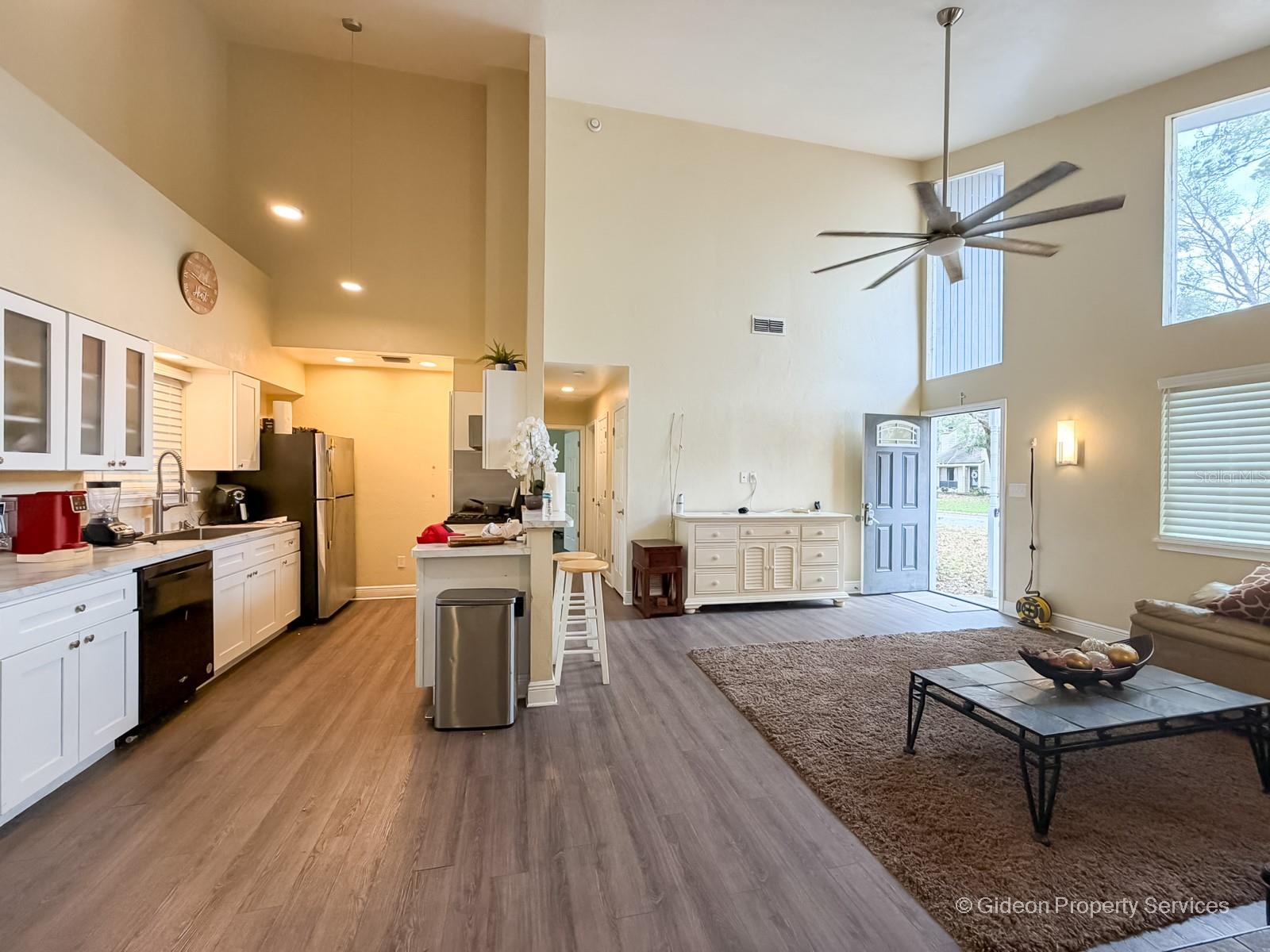 Image 3 of 12 For 2929 43rd Avenue