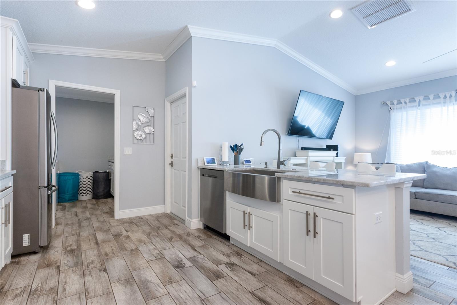 Image 10 of 30 For 15540 5th Street