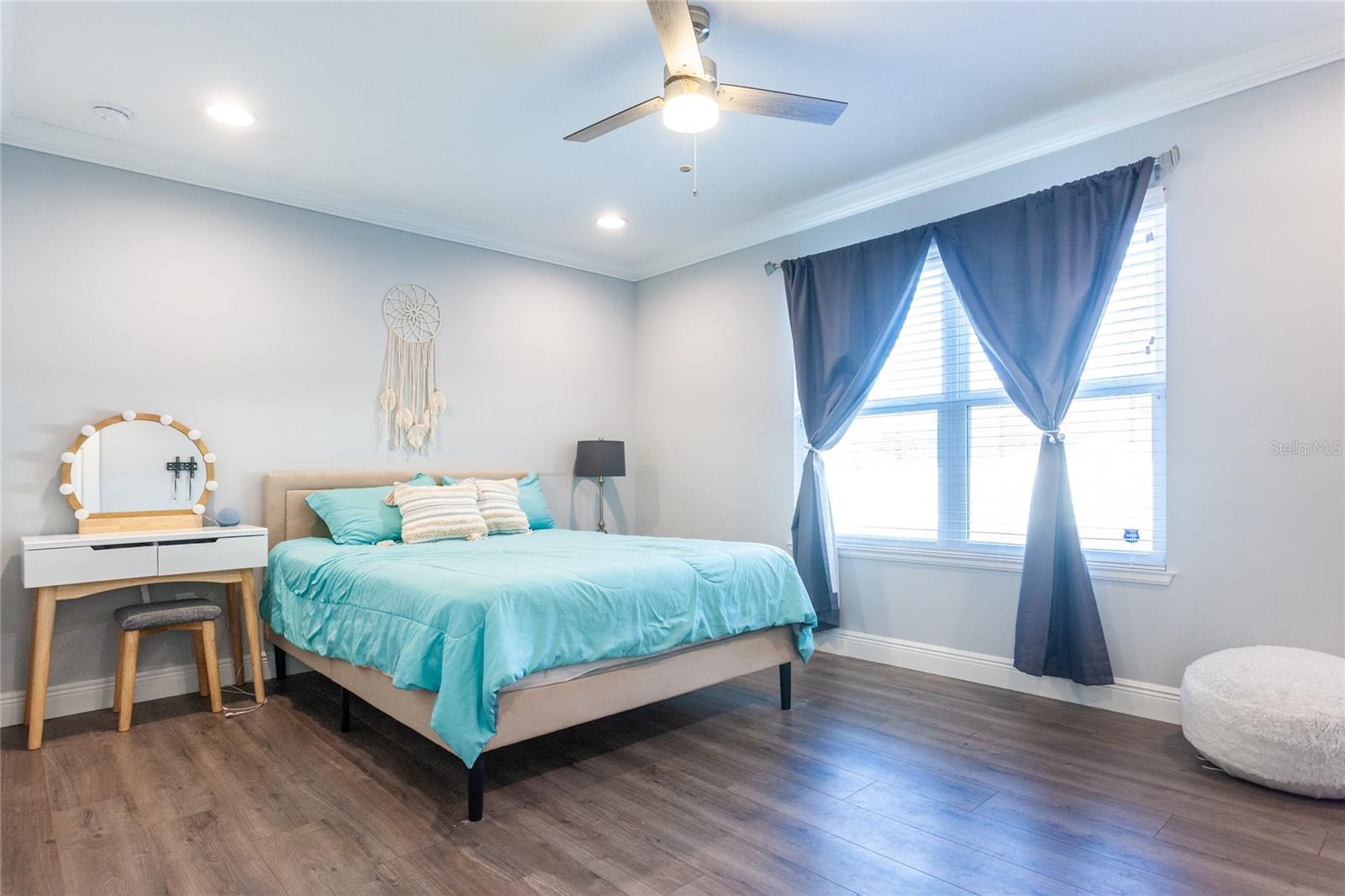 Image 14 of 30 For 15540 5th Street