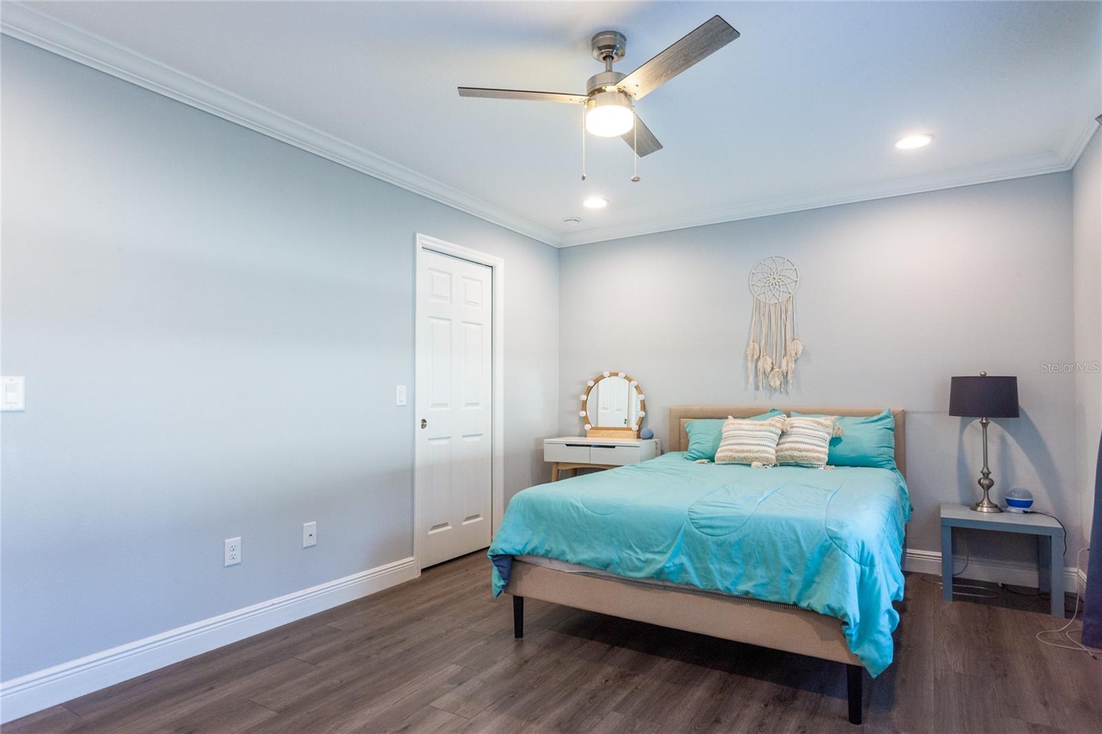 Image 16 of 30 For 15540 5th Street