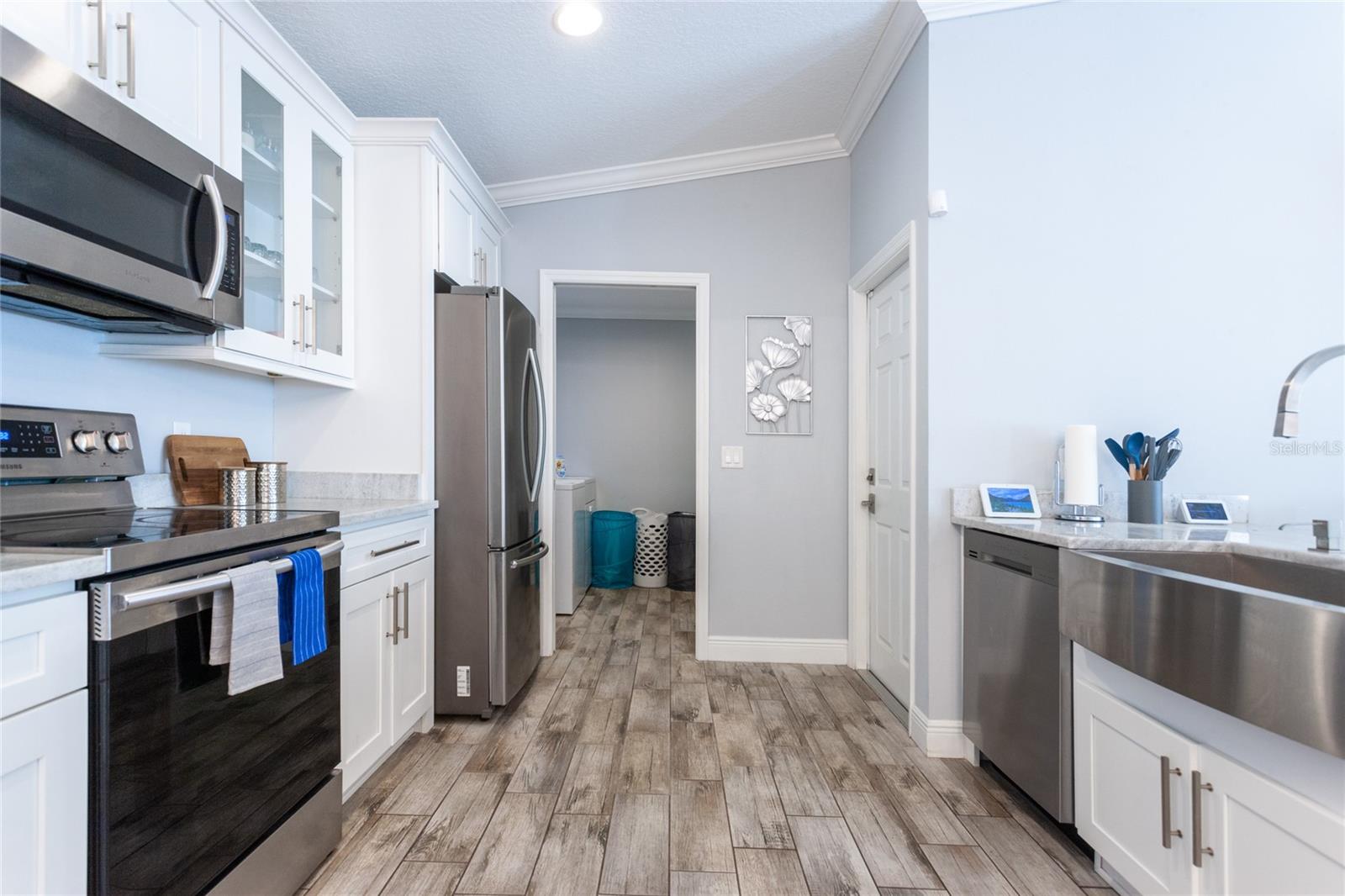 Image 9 of 30 For 15540 5th Street