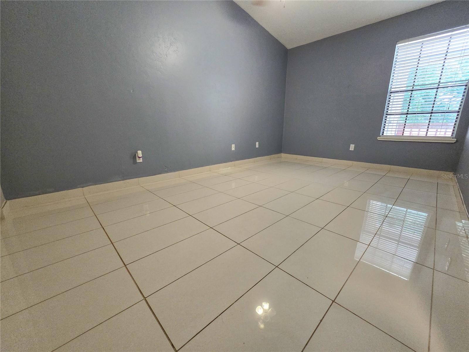 Image 6 of 14 For 7030 46th Avenue