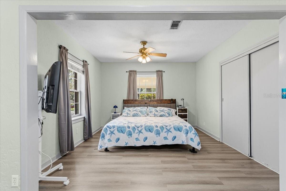 Image 14 of 28 For 24224 188th Avenue