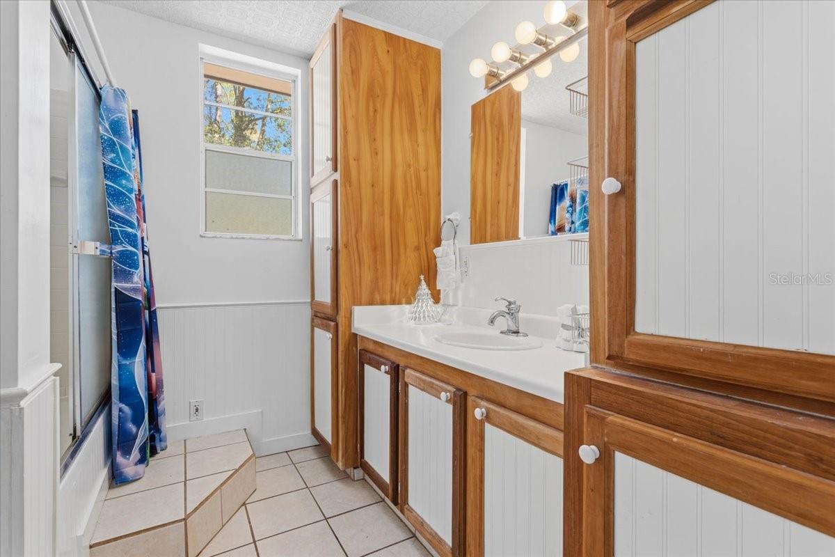 Image 20 of 28 For 24224 188th Avenue