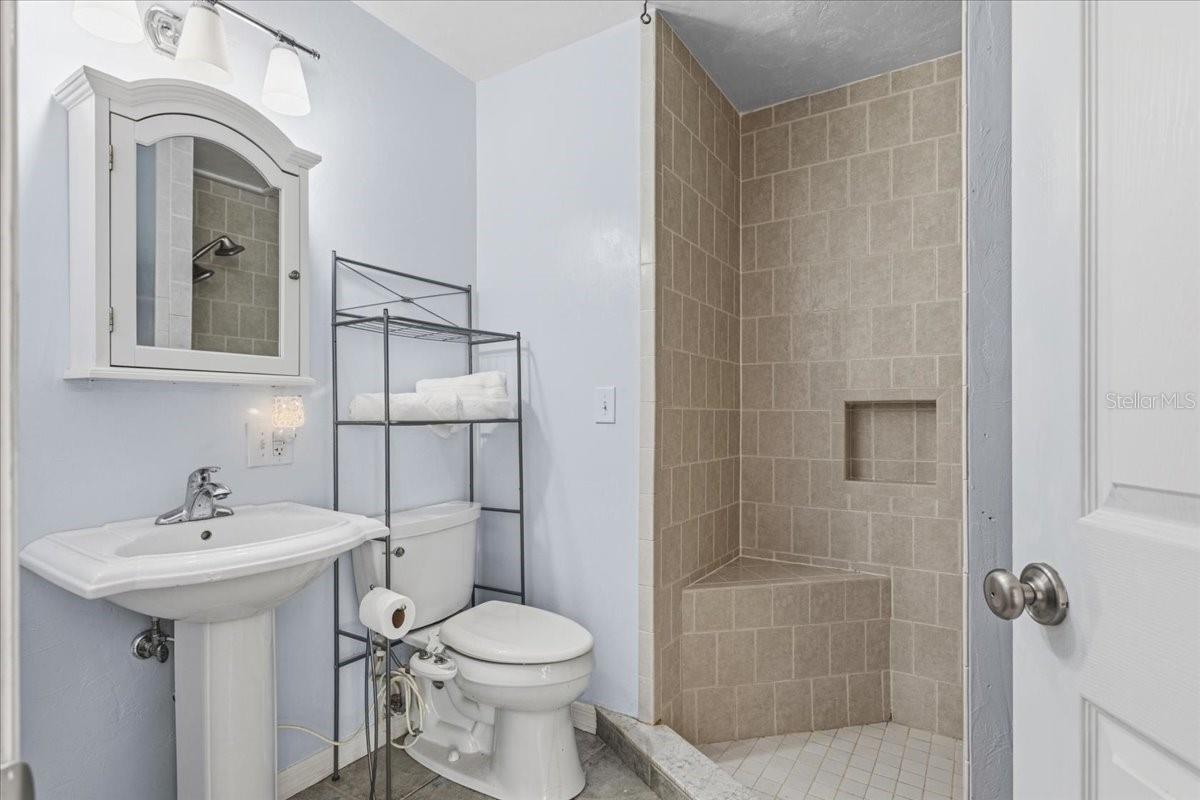 Image 23 of 28 For 24224 188th Avenue