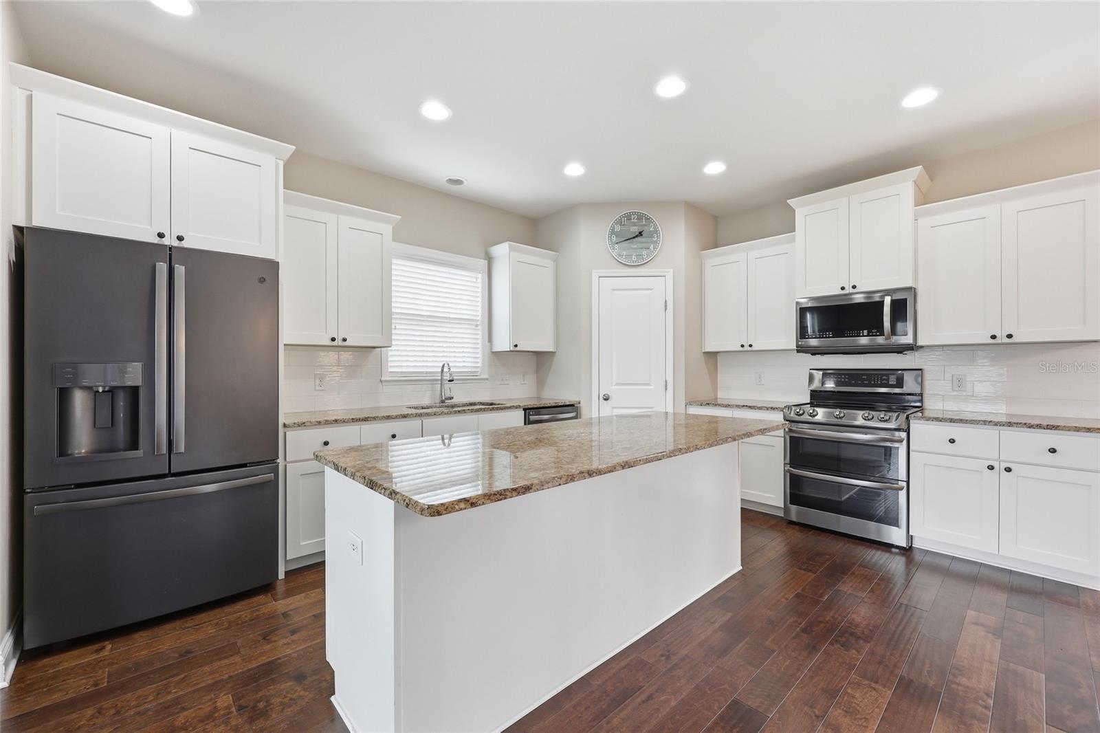 Image 10 of 34 For 11345 31st Lane