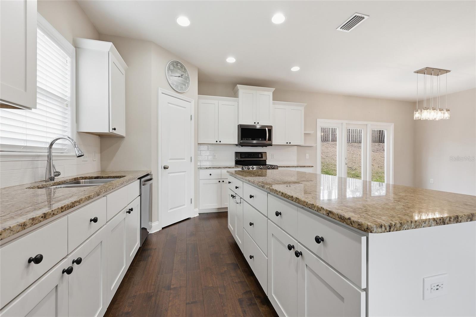 Image 11 of 34 For 11345 31st Lane