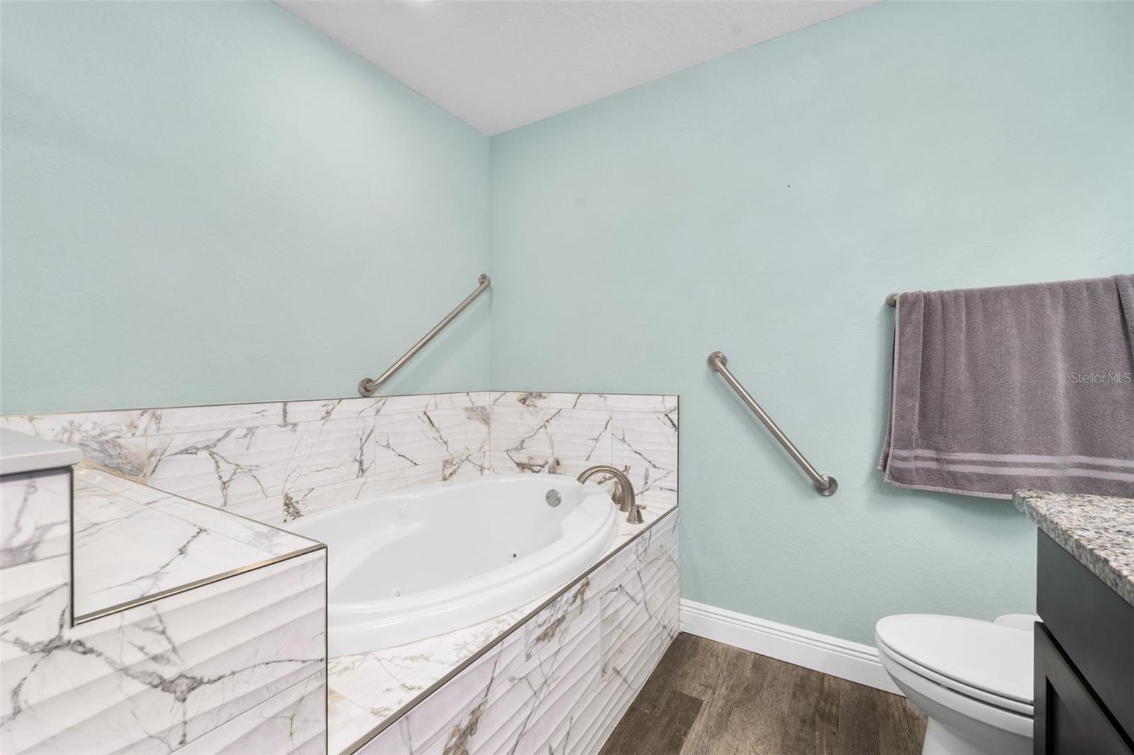 Image 14 of 29 For 6144 Avenue G